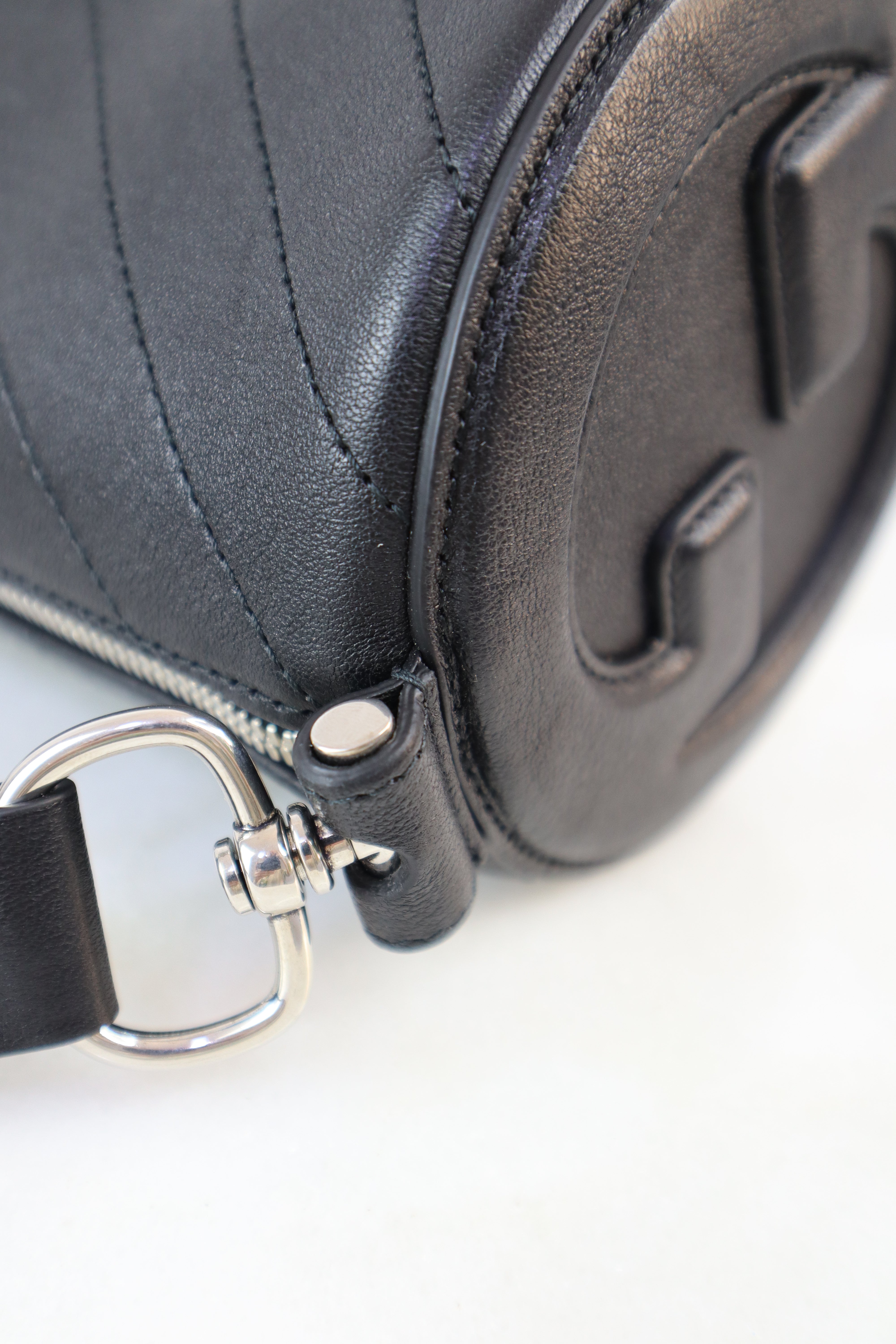 Gucci Black GG Blondie Small Round Shoulder Bag
