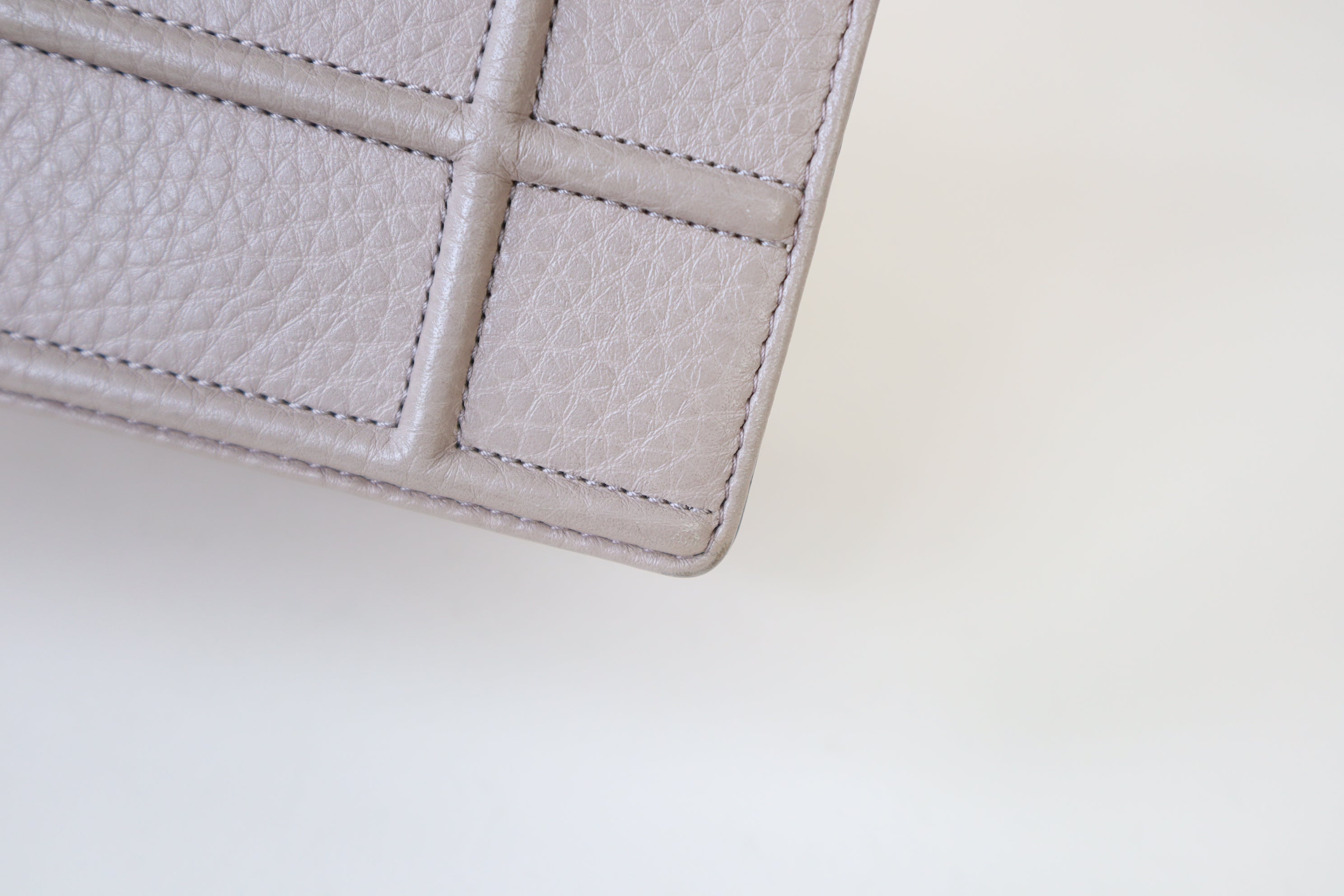 Christian Dior Nude Medium Diorama Bag