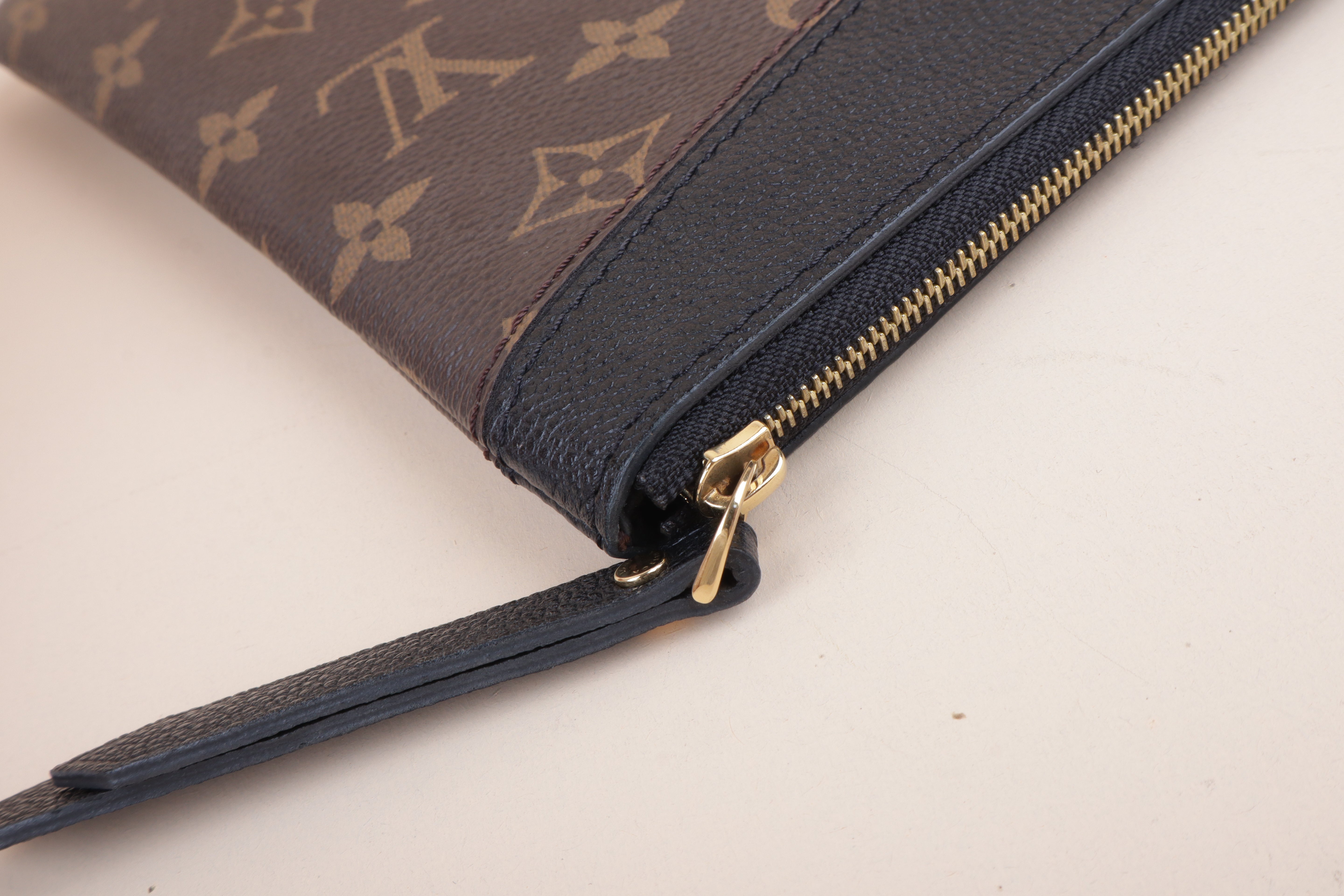 Louis Vuitton Monogram Black Daily Pouch