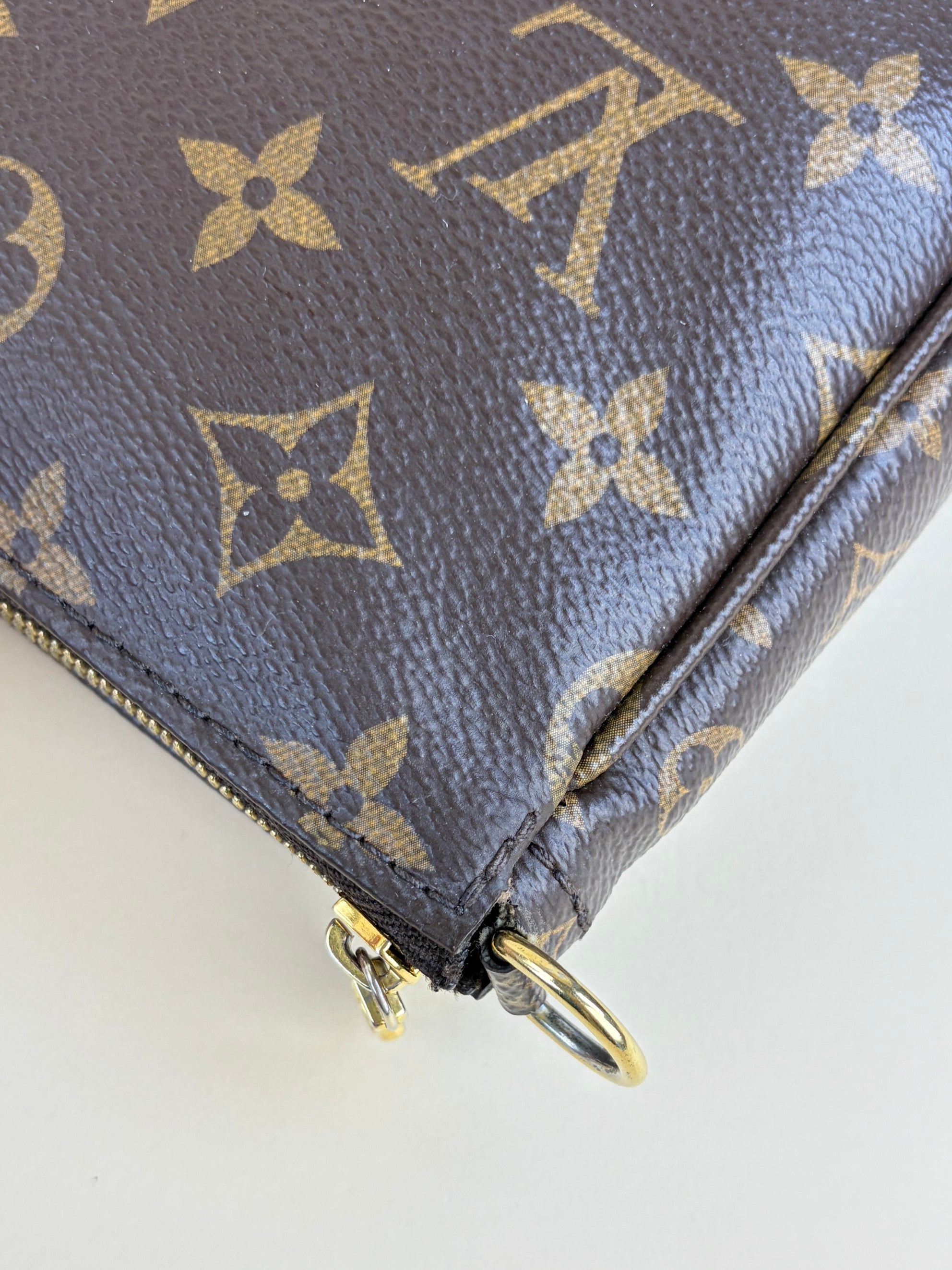 Louis Vuitton monogram khaki multi pochette