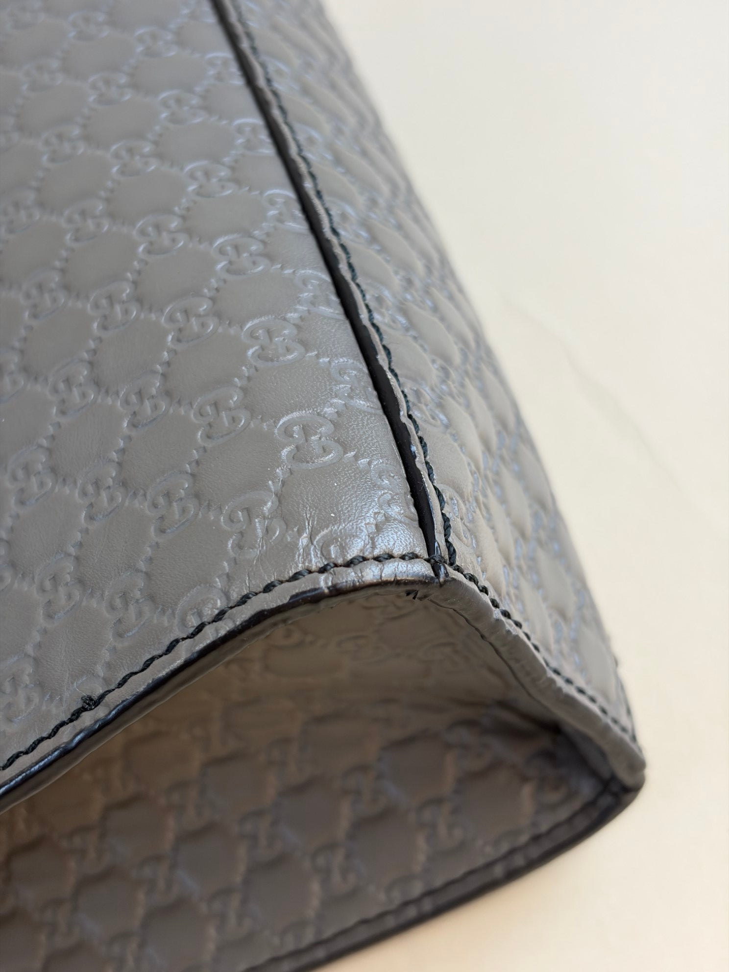 Gucci Grey Medium Micro Guccissima Emily Chain Shoulder Bag