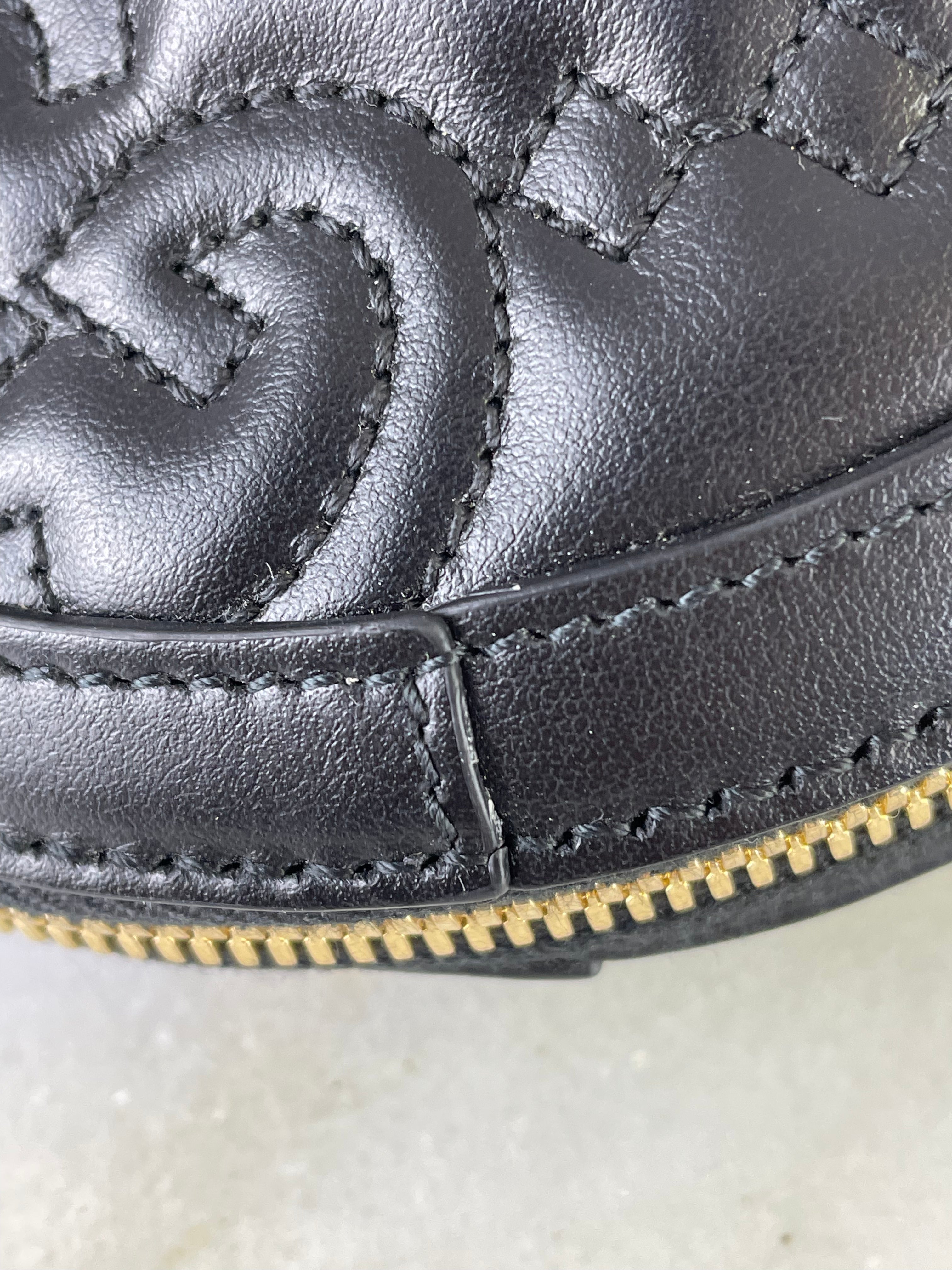 Gucci Black GG Matelasse Tote Bag