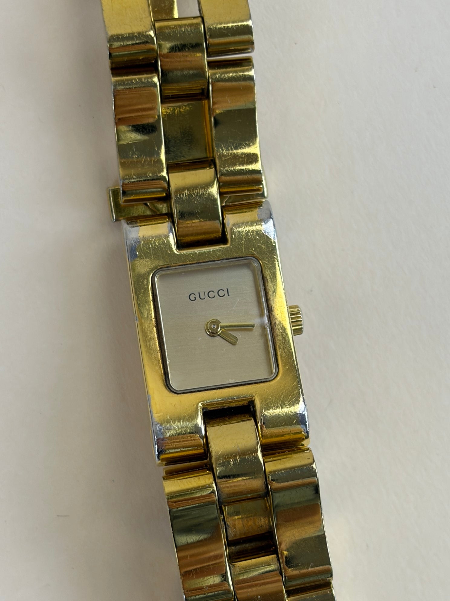 GUCCI gold pated quartz watch 2305L stainless steel