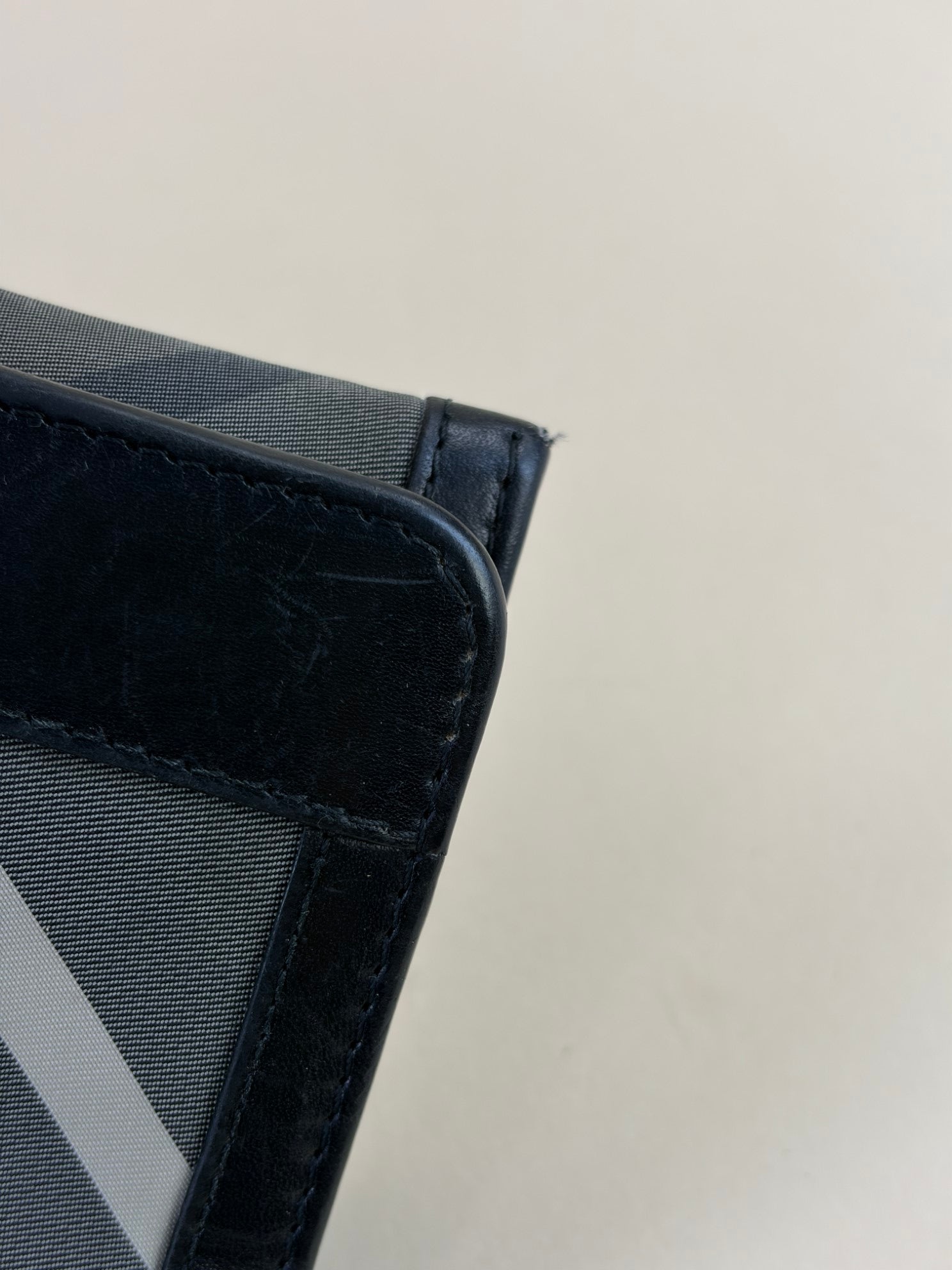 Burberry beat Penrose continental charcoal check wallet