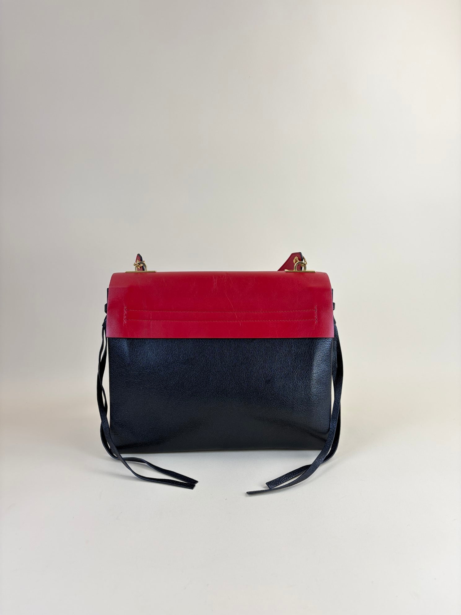 Valentino Bicolor VRING red and black Shoulder Bag