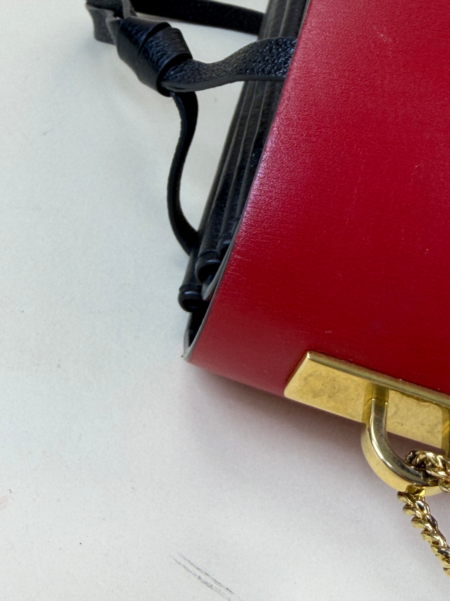 Valentino Bicolor VRING red and black Shoulder Bag