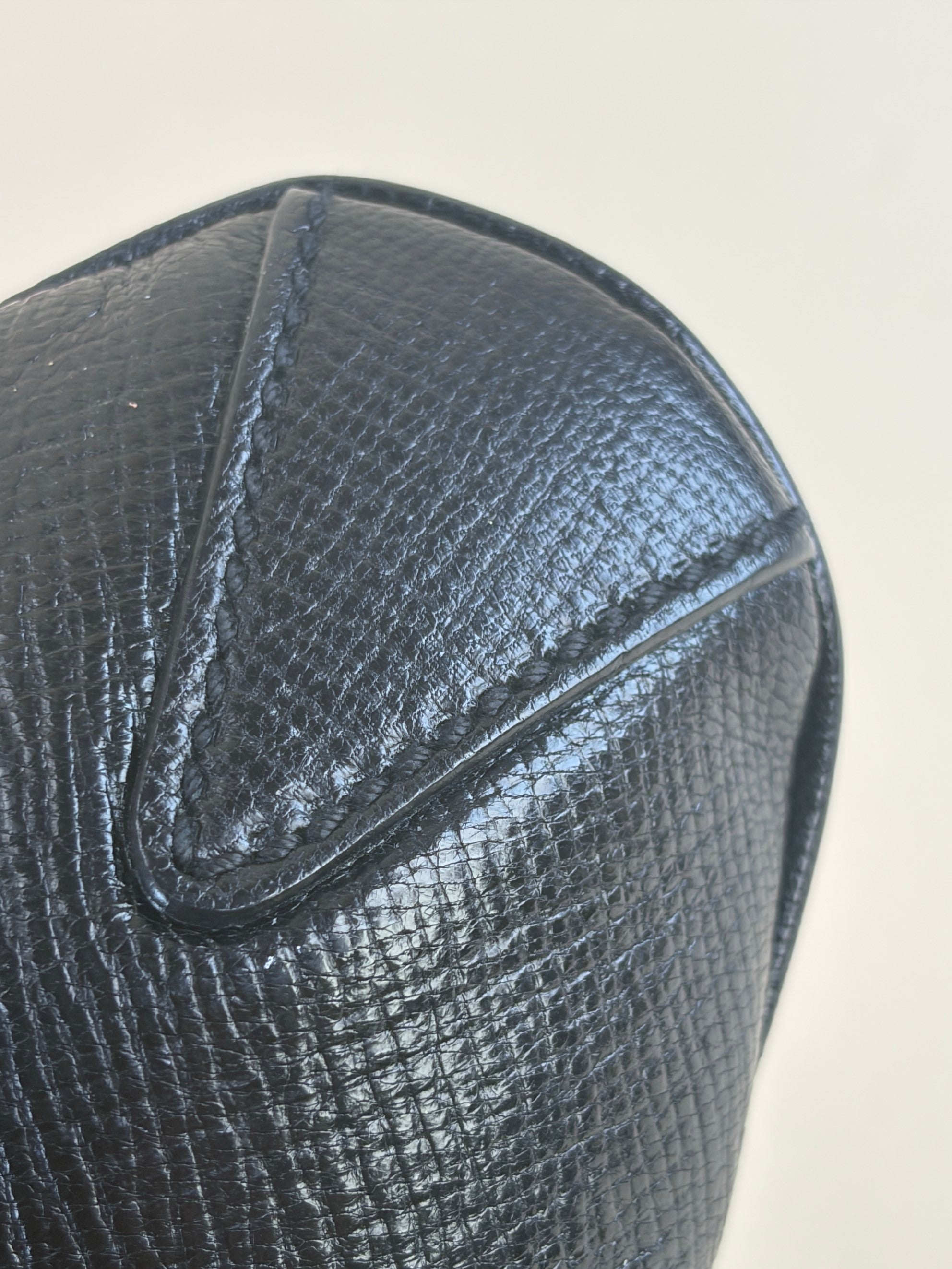 Gucci horse bit vintage black clutch bag