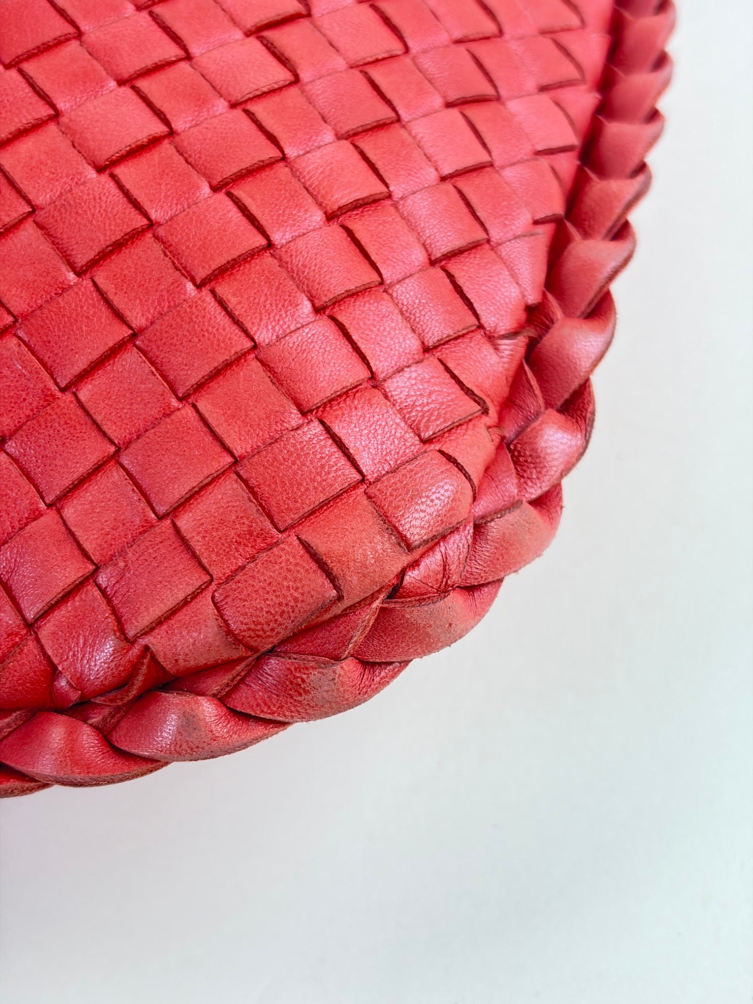 Bottega Veneta reed Intrecciato Nappa Veneta Hobo Medium Bag
