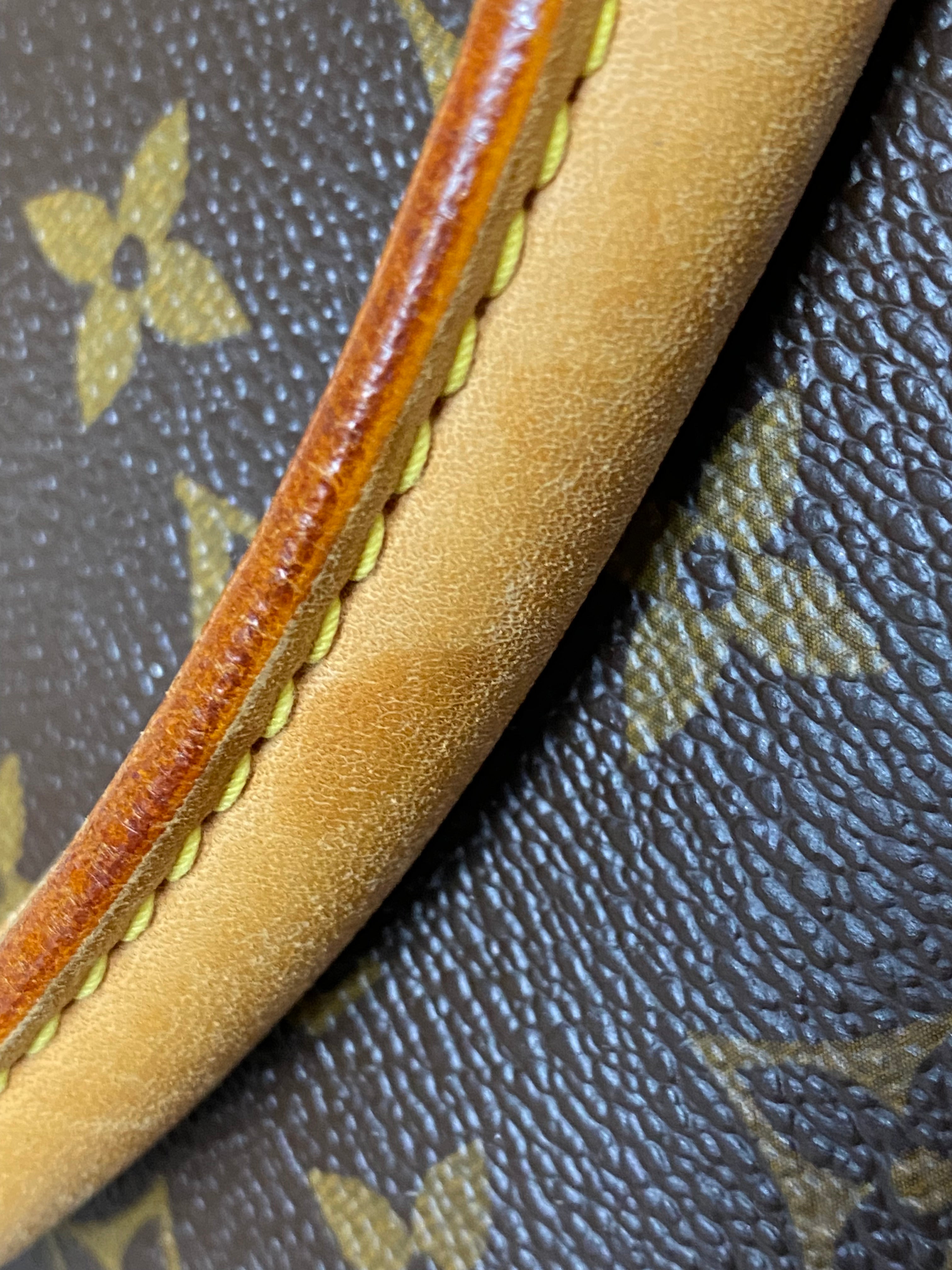 Louis Vuitton Monogram Manhattan GM Bag-handbag-Louis Vuitton-The Closet Egypt