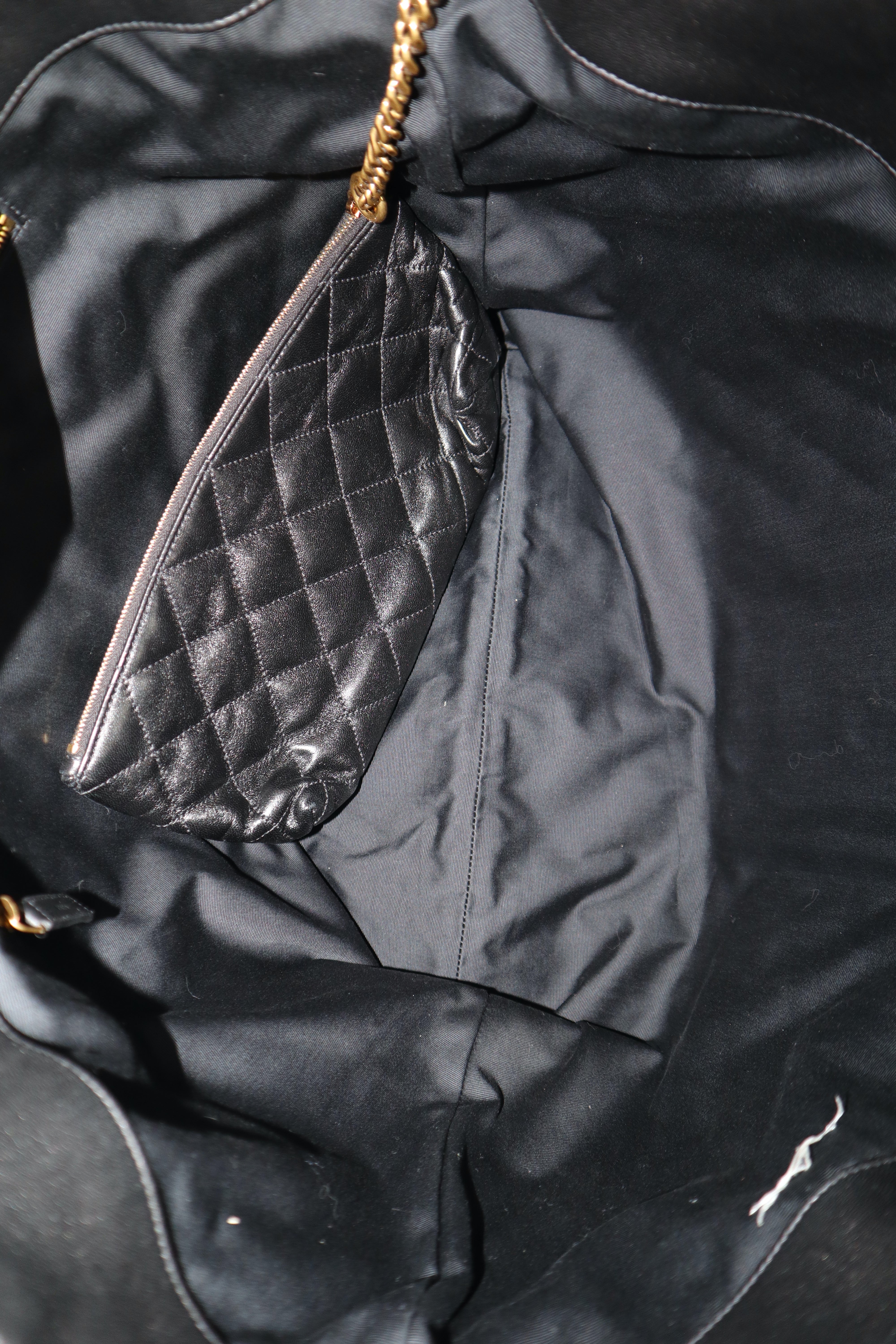 YSL Black ICARE Quilted Tote Bag W/ Pouch