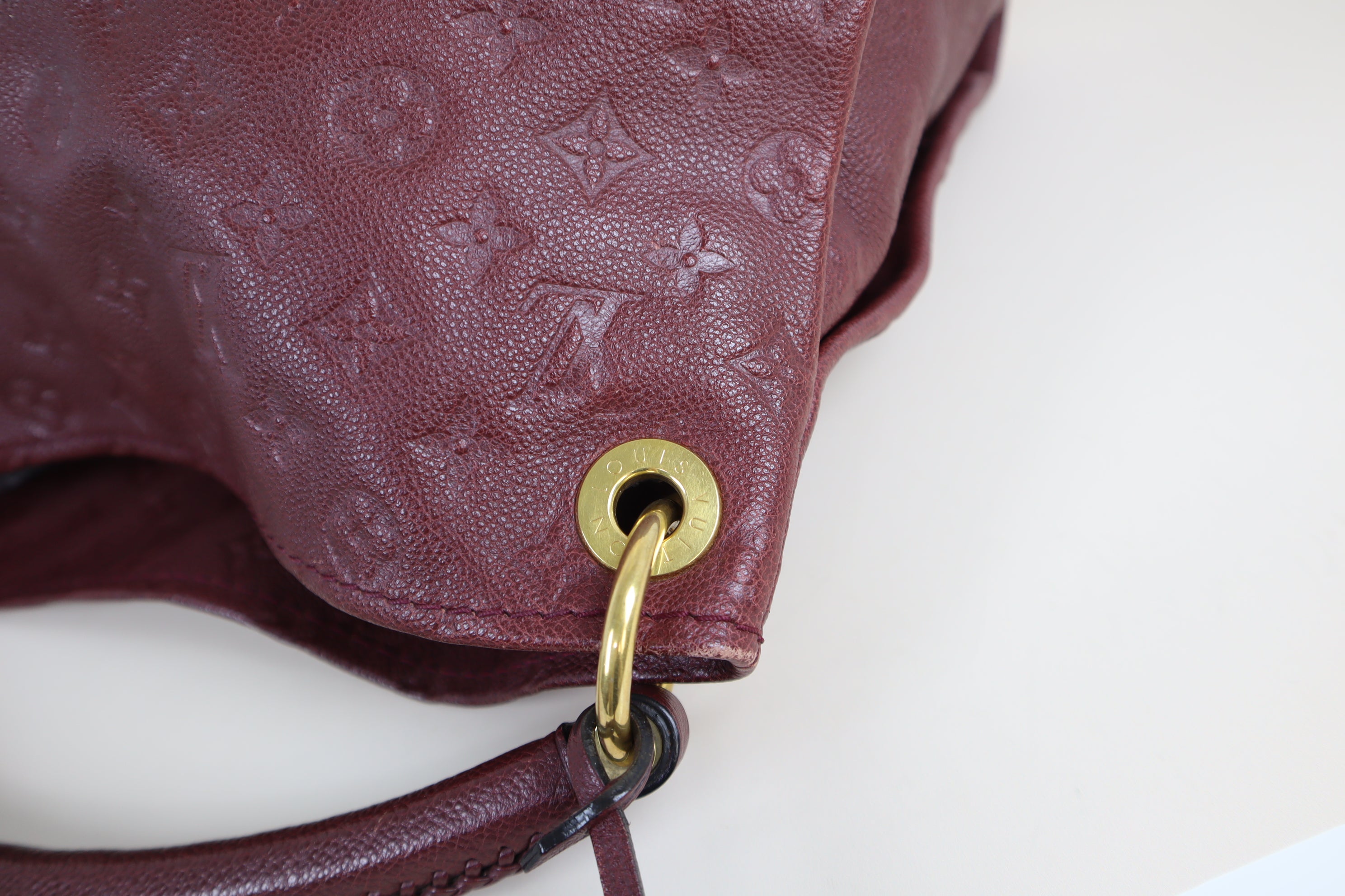 Louis Vuitton Red Monogram Empreinte MM Artsy Bag