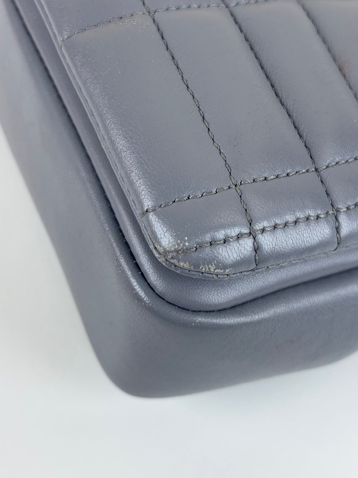 Burberry grey quilted leather Lola small shoulder chain bag
