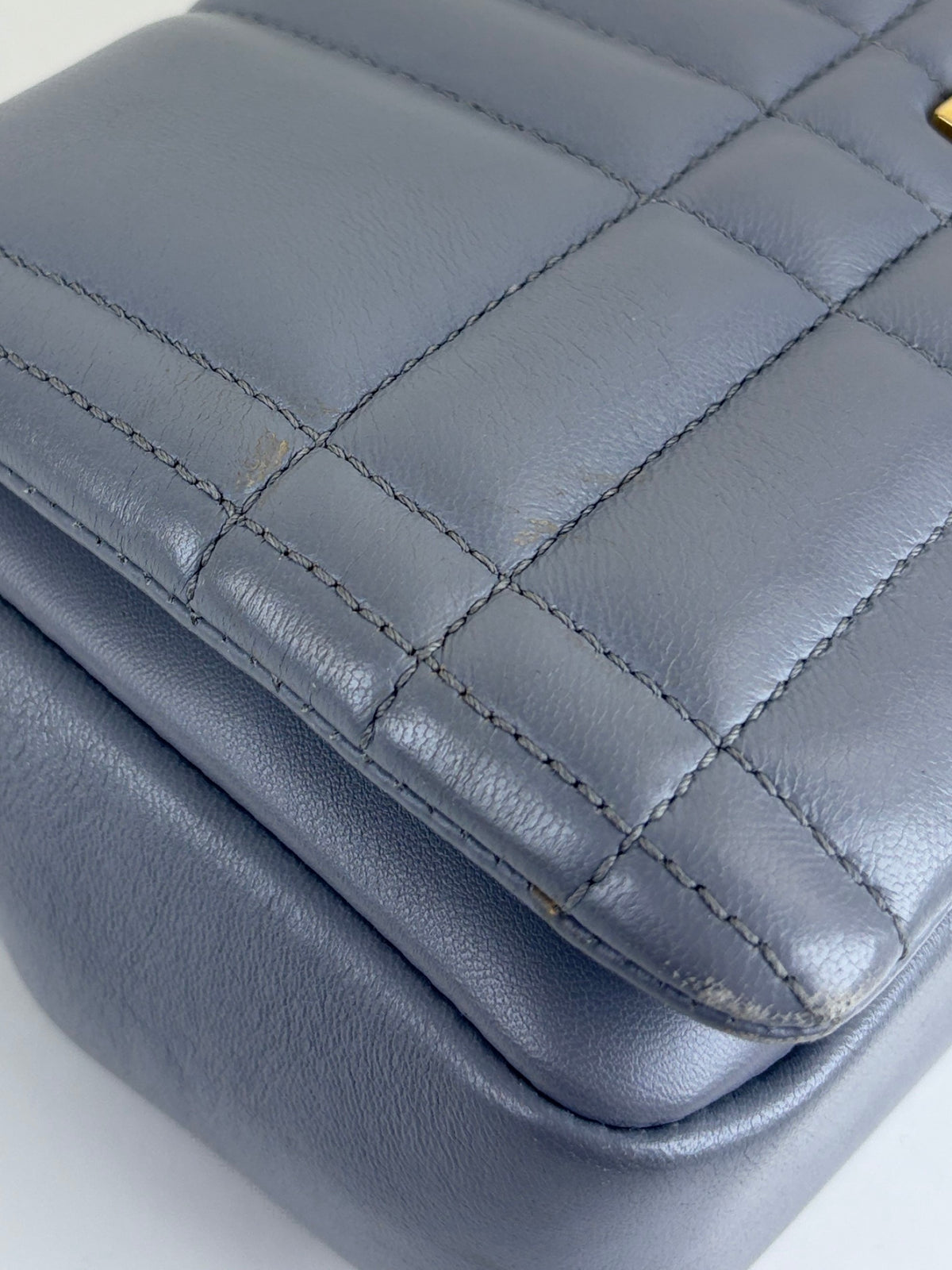 Burberry grey quilted leather Lola small shoulder chain bag