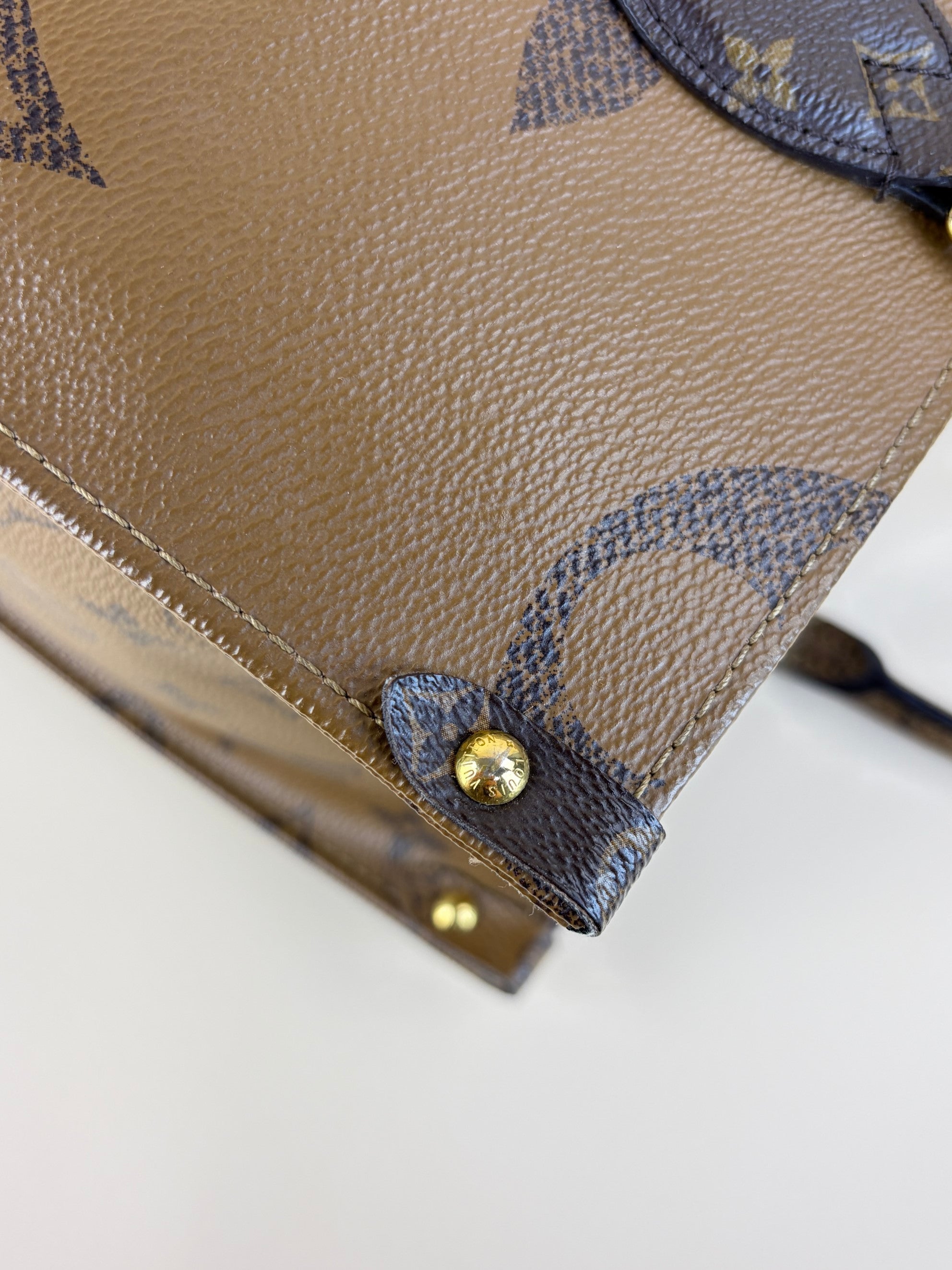 Louis Vuitton Monogram on the go mm