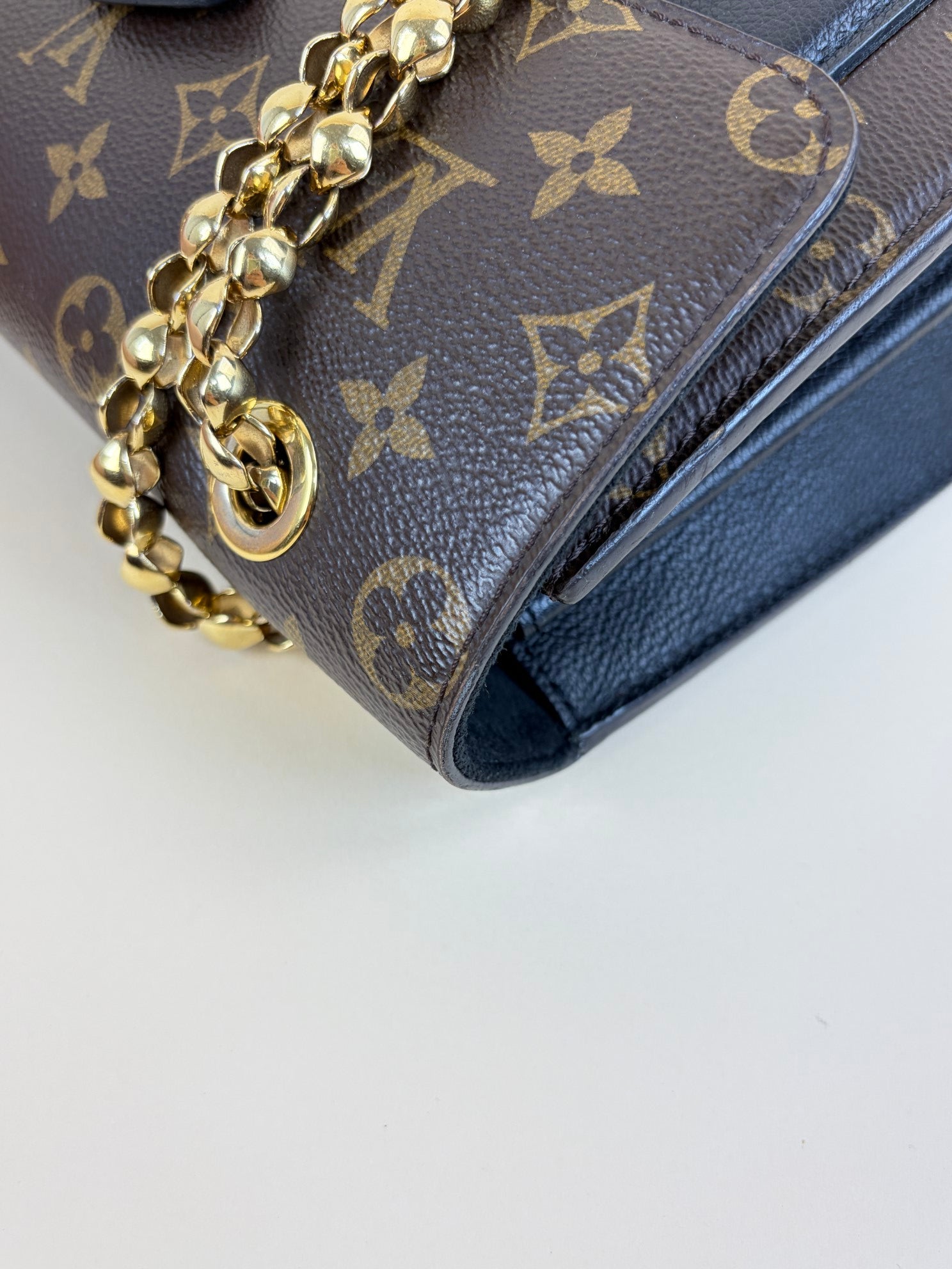 louis Vuitton monogram canvas black victories