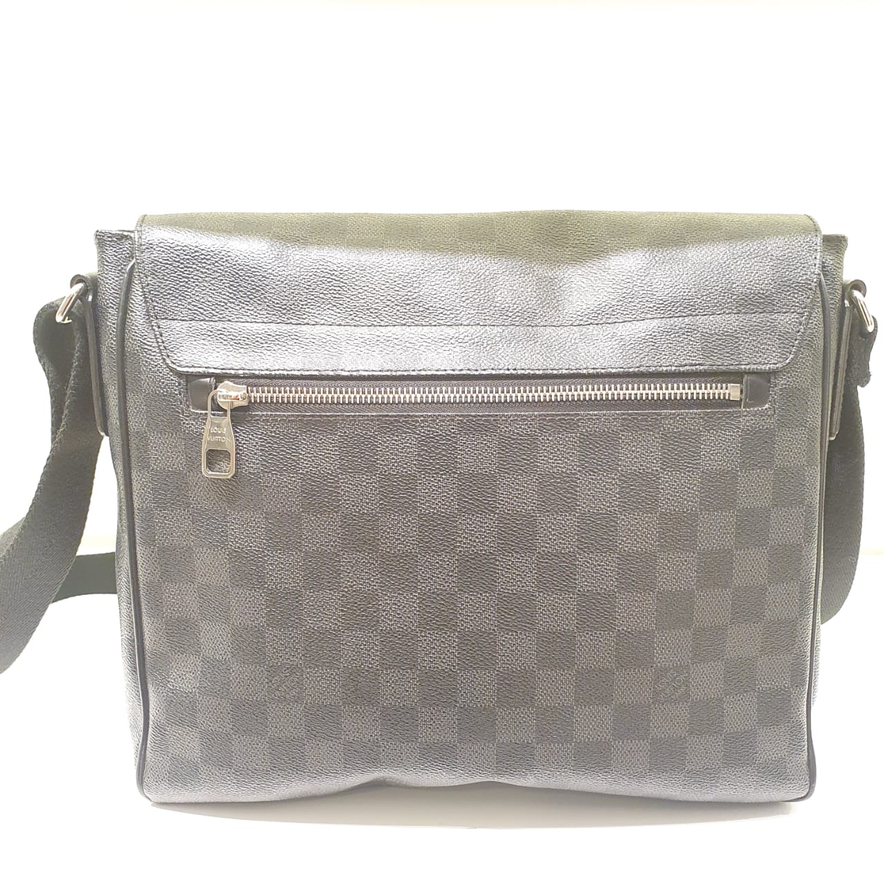 Louis Vuitton Damier Graphite District MM Messenger Bag