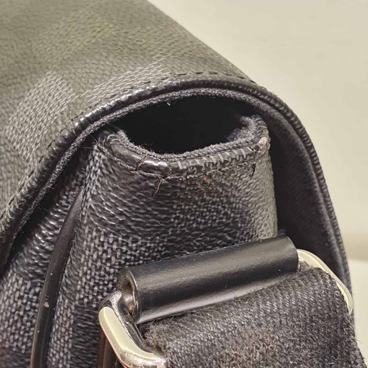 Louis Vuitton Damier Graphite District MM Messenger Bag