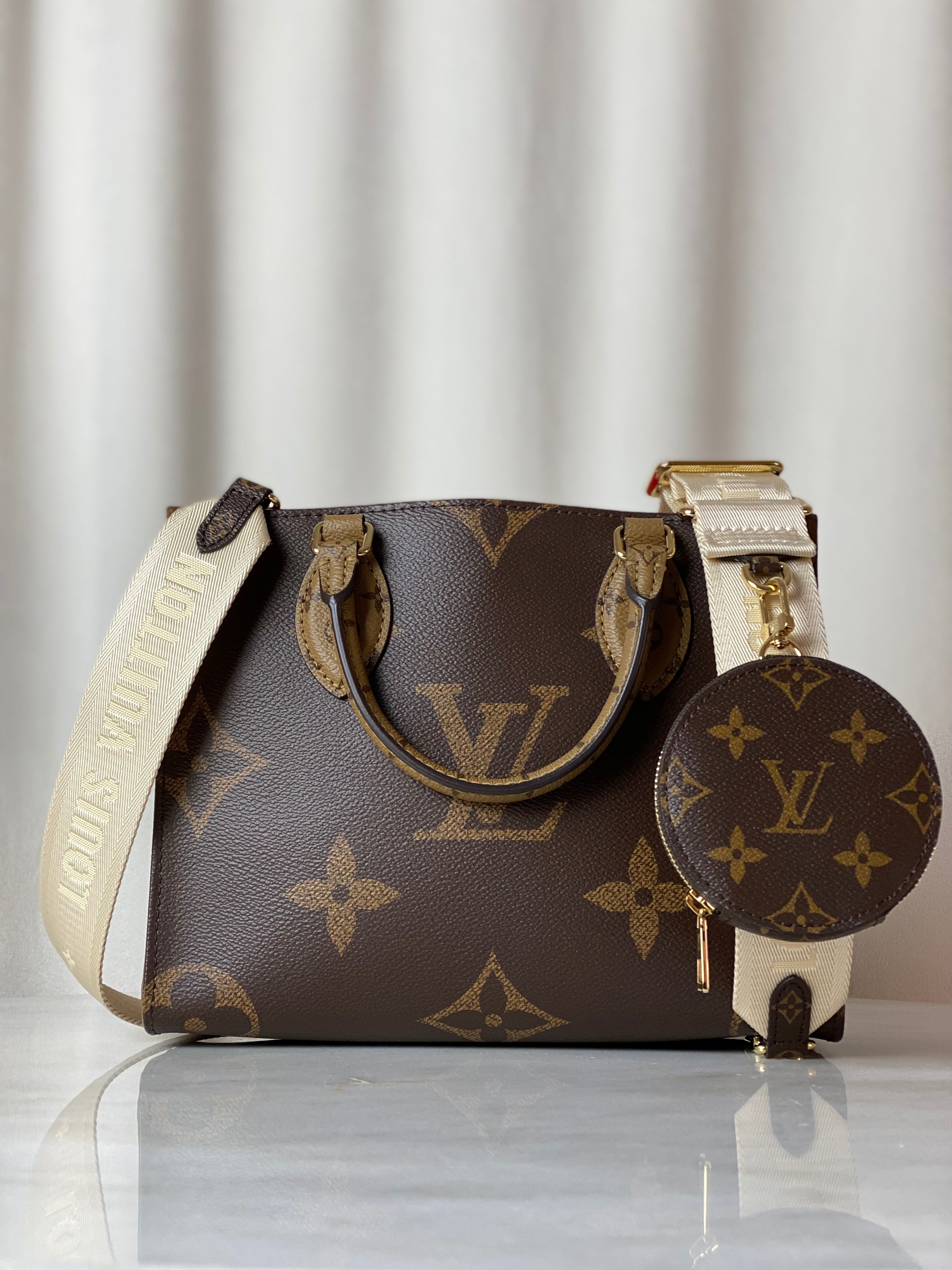 Louis Vuitton Monogram Onthego PM Bag-handbag-Louis Vuitton-The Closet Egypt