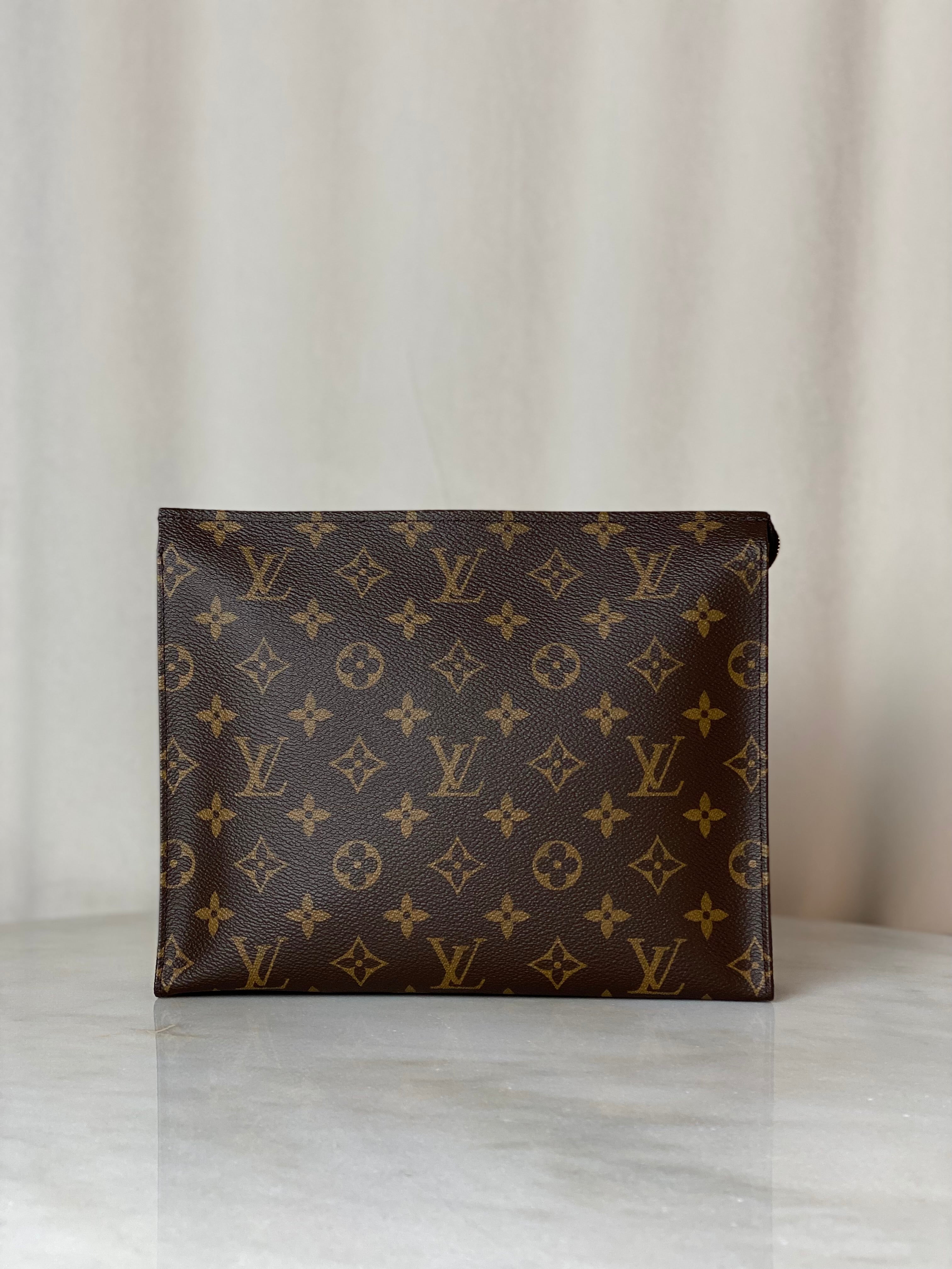 Louis Vuitton Monogram Zip Pouch 26-Pouch-Louis Vuitton-The Closet Egypt