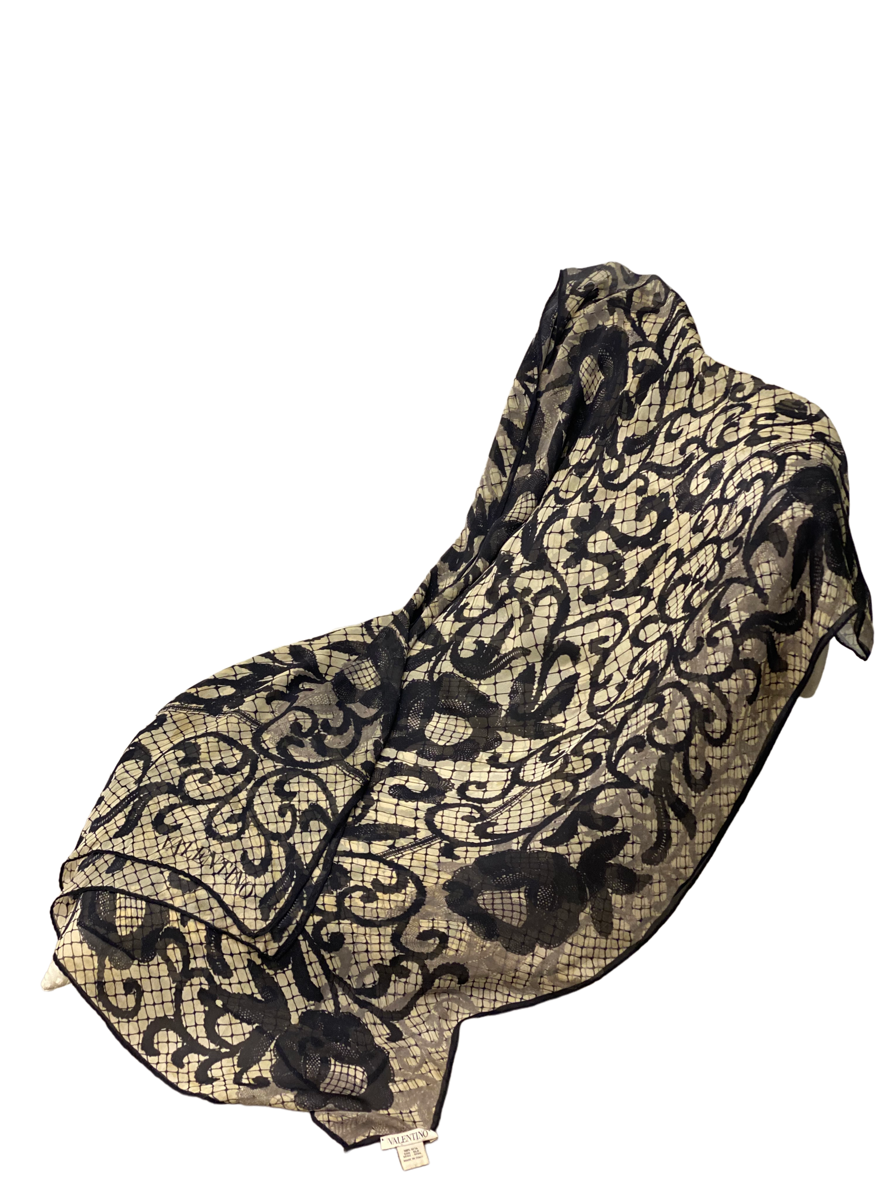 Valentino Tricolor Rectangular Scarf-Scarf-Valentino-The Closet Egypt