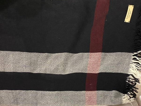 Burberry Tricolor Check Square Shawl-Shawl-Burberry-The Closet Egypt