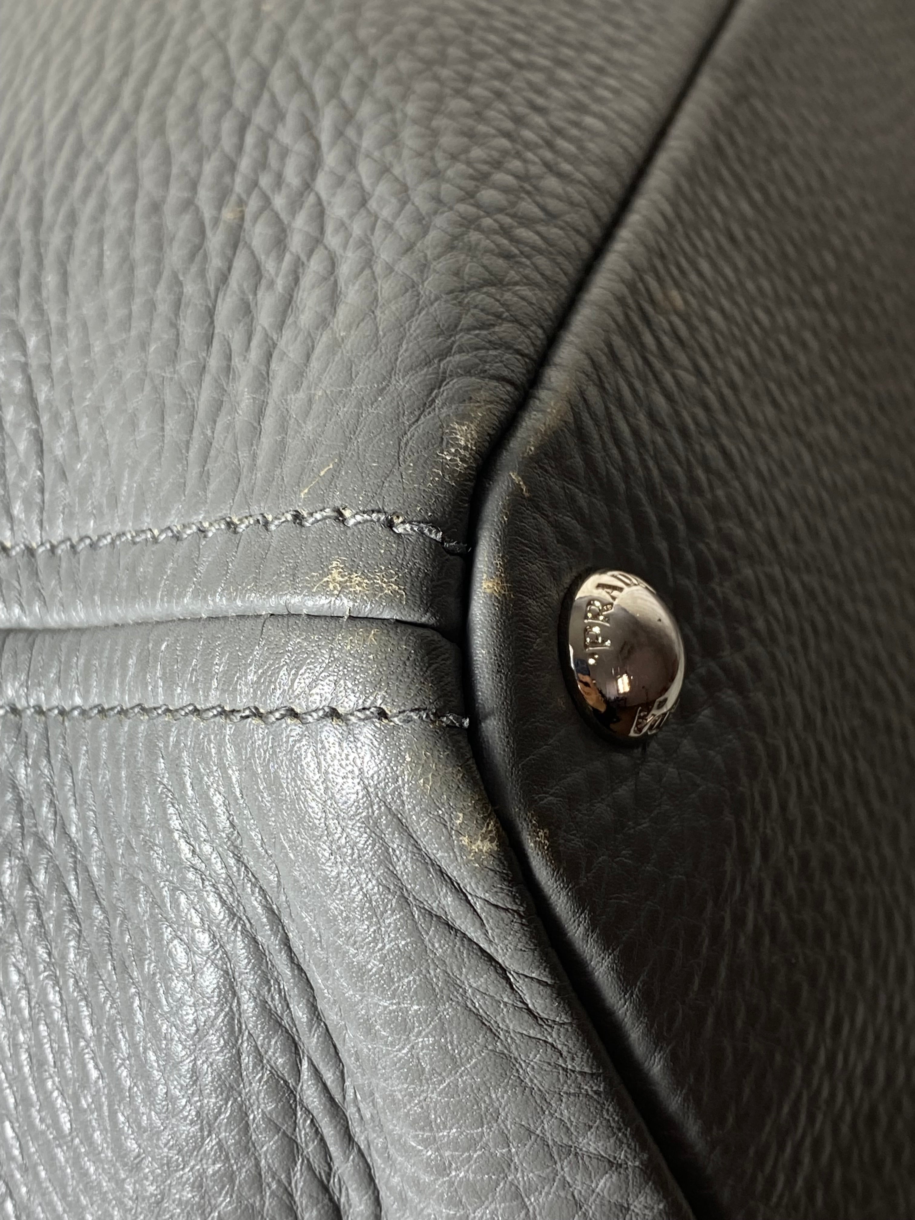 Prada Grey Vitello Daino Tote Bag W/ Charm-handbag-Prada-The Closet Egypt