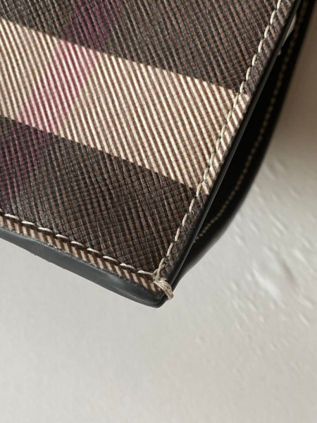 Burberry Bicolor Check Medium Tote Bag-handbag-Burberry-The Closet Egypt