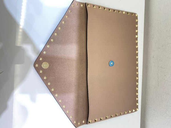 Valentino Nude Clutch-Clutch-Valentino-The Closet Egypt