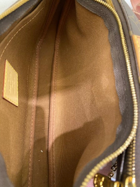 Louis Vuitton Monogram Multi Pochette Accessoires-Pochette-Louis Vuitton-The Closet Egypt