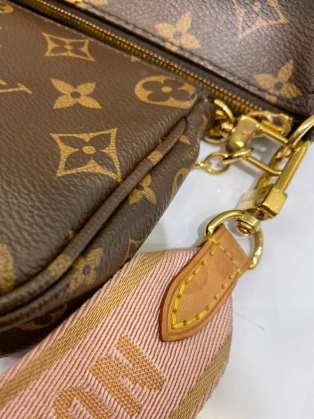 Louis Vuitton Monogram Multi Pochette Accessoires-Pochette-Louis Vuitton-The Closet Egypt