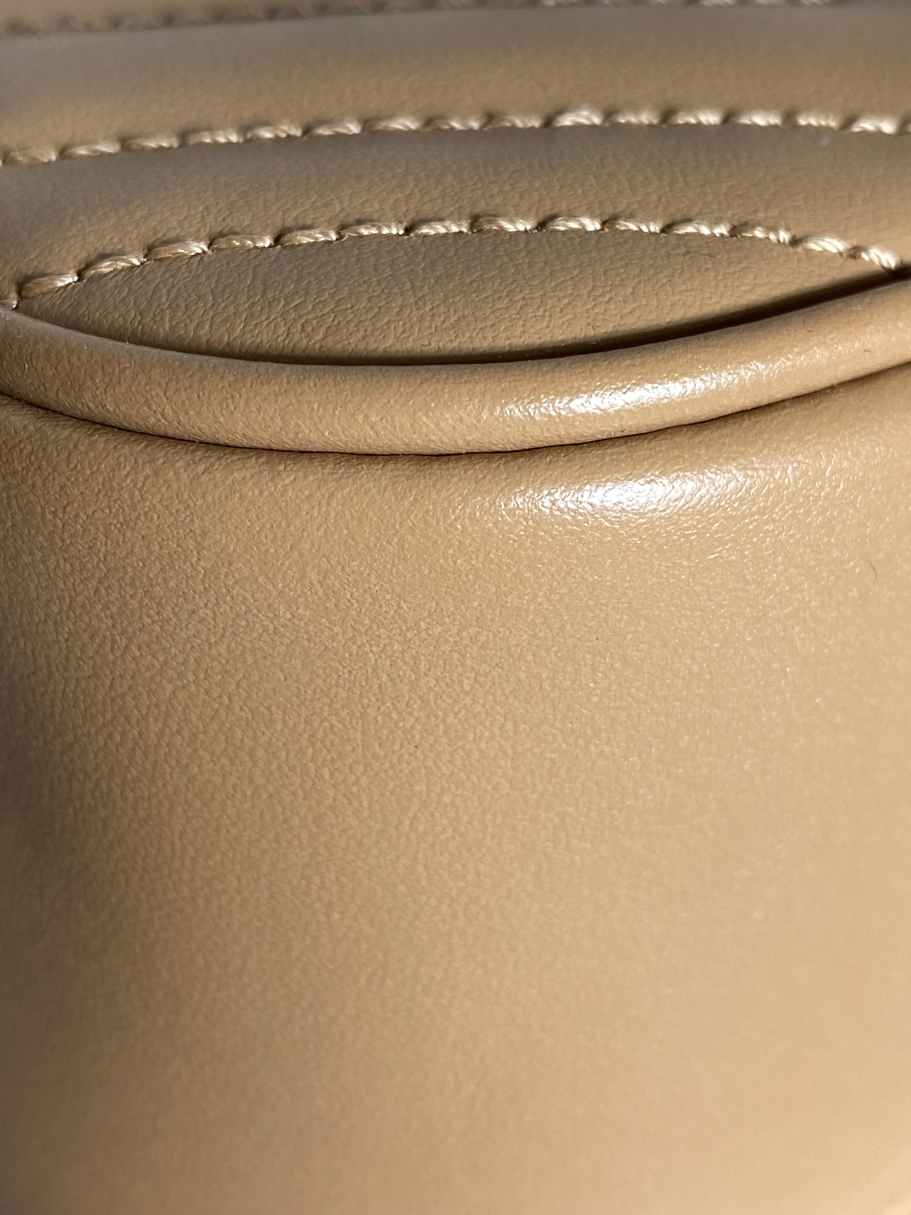 Gucci Beige GG Marmont Small Shoulder Bag