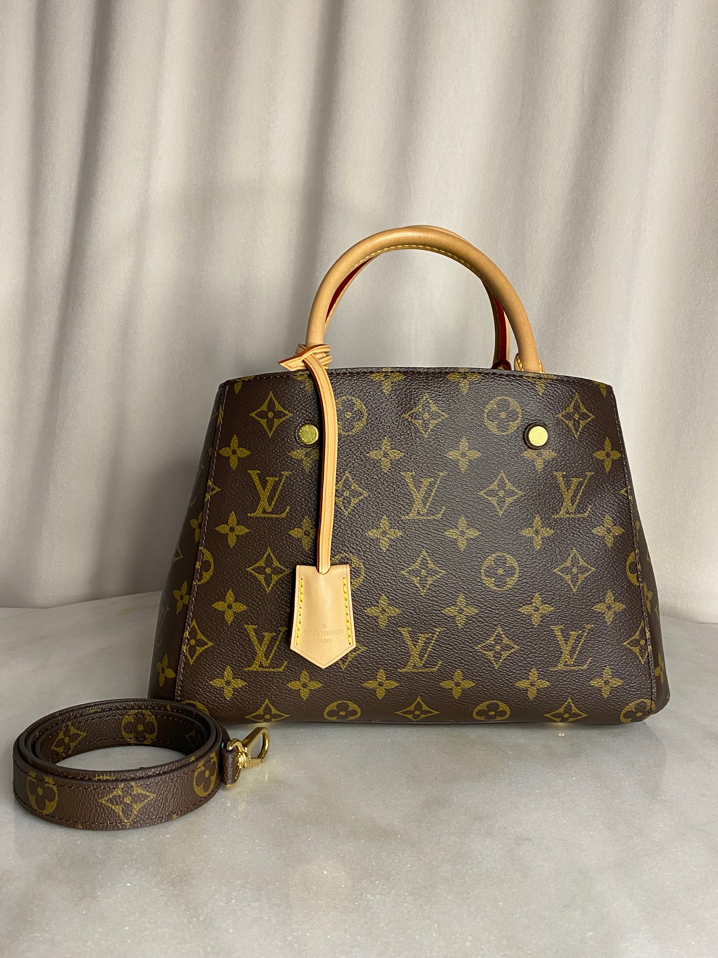 Louis Vuitton Montaigne MM Bag