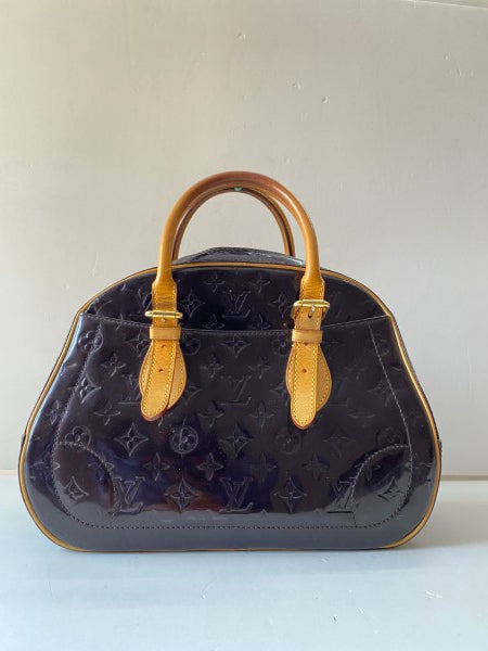 Louis Vuitton Amarante Vernis Summit Drive Tote Bag-handbag-Louis Vuitton-The Closet Egypt