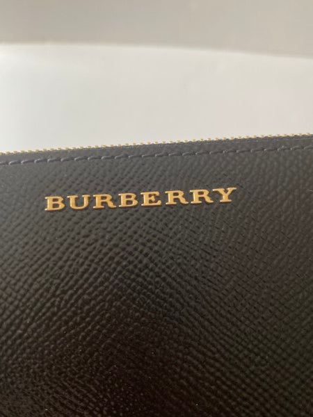 Burberry Black Long Wallet-wallet-Burberry-The Closet Egypt