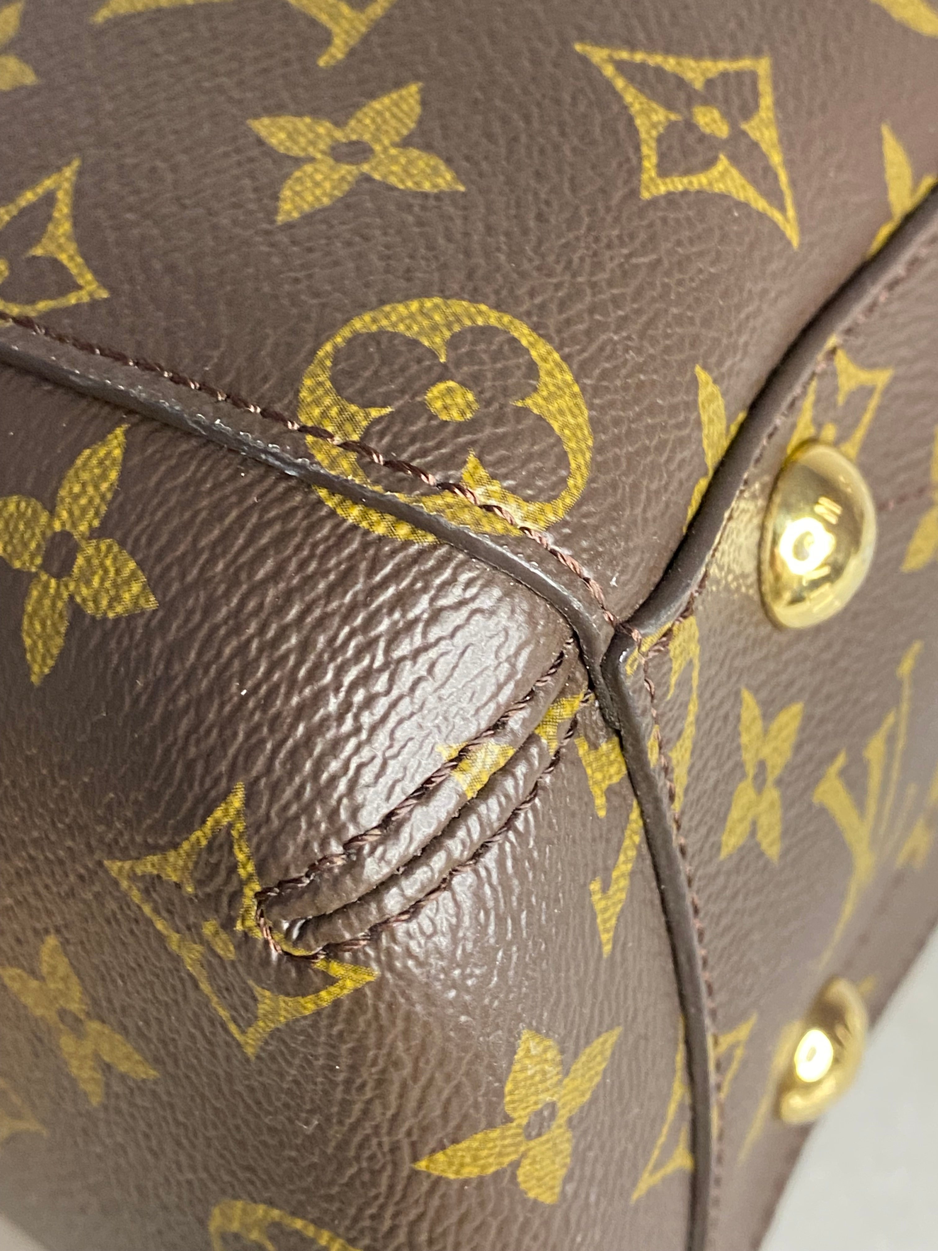 Louis Vuitton Montaigne MM Bag