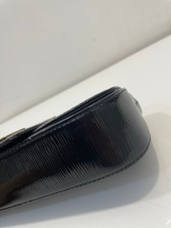 Louis Vuitton Black Vernis Sobe Clutch-Clutch-Louis Vuitton-The Closet Egypt