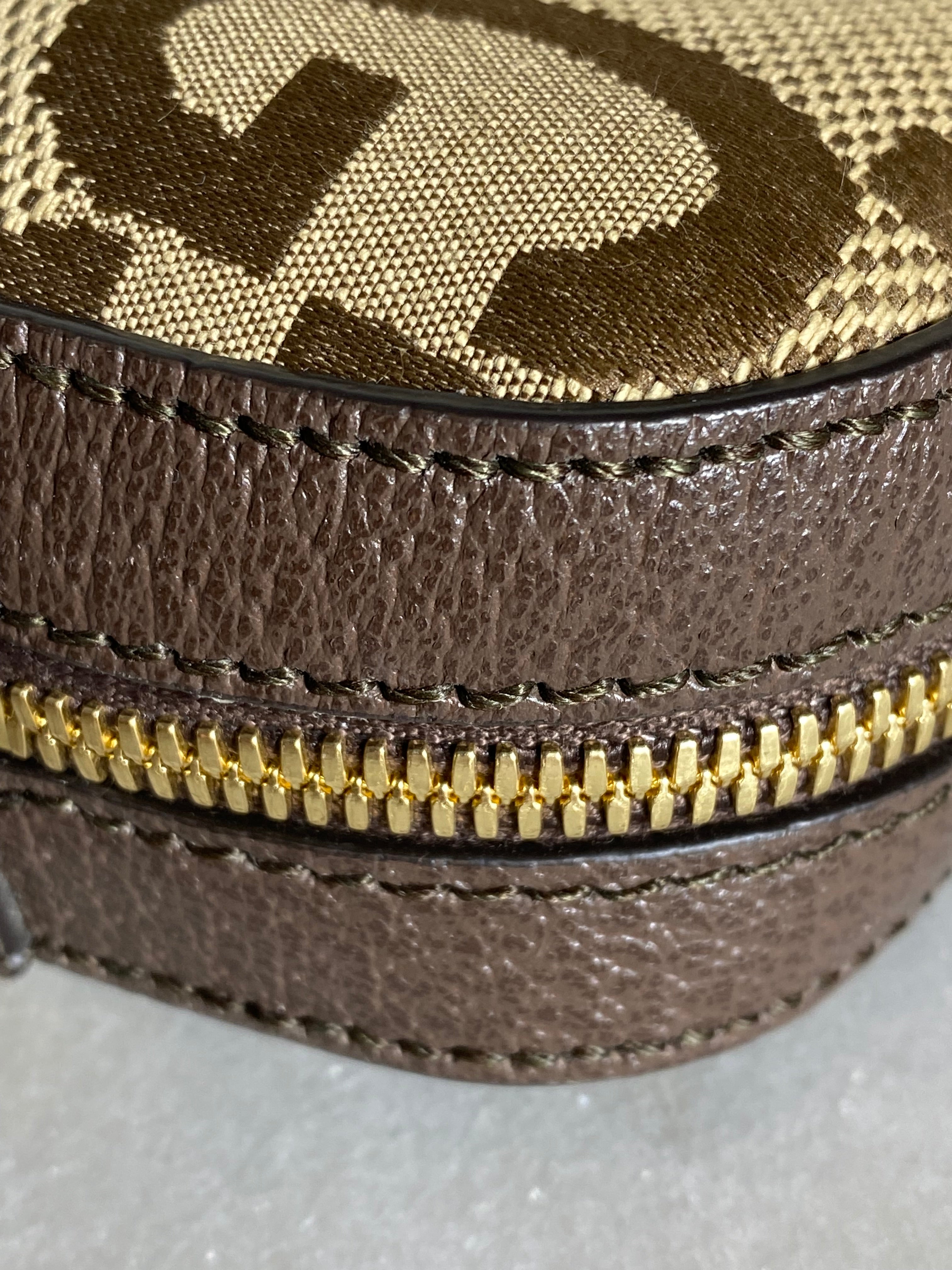 Gucci Bicolor GG Jumbo Messenger Bag