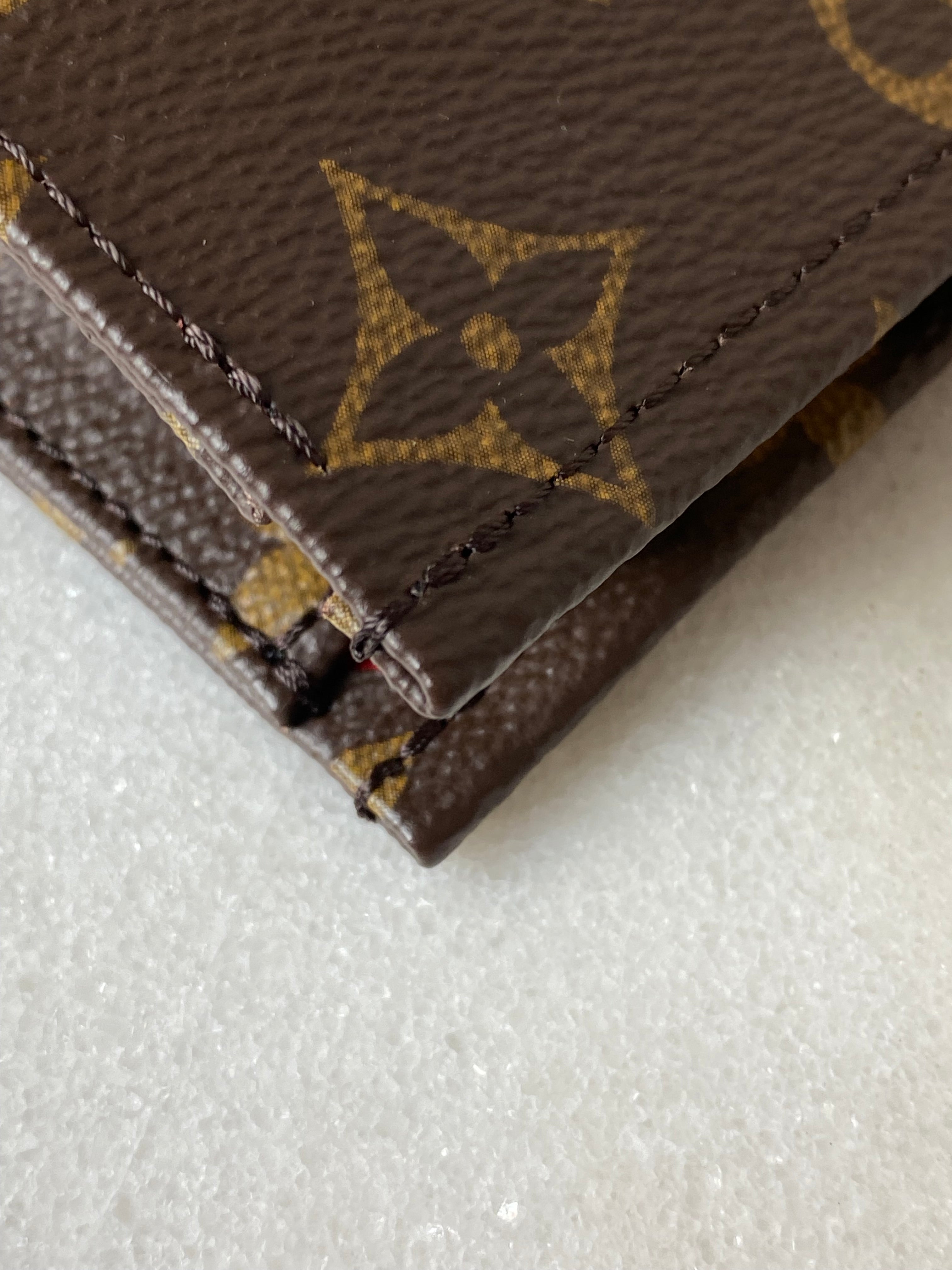 Louis Vuitton Monogram Zip Pouch 19-Pouch-Louis Vuitton-The Closet Egypt