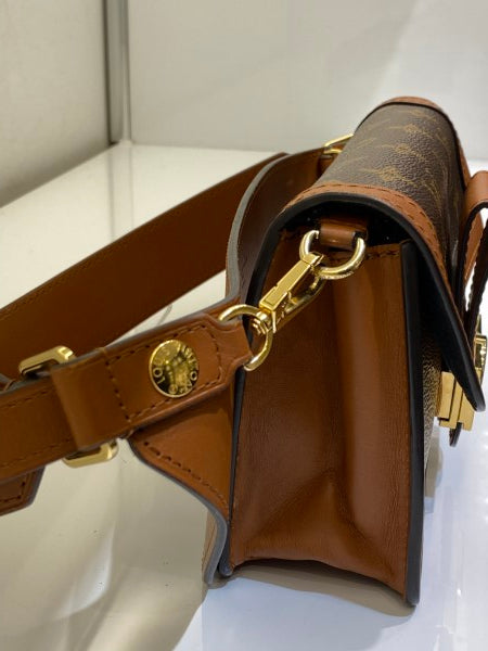 Louis Vuitton Reverse Monogram Dauphine Mini Waist Bag-Waist Bag-Louis Vuitton-The Closet Egypt