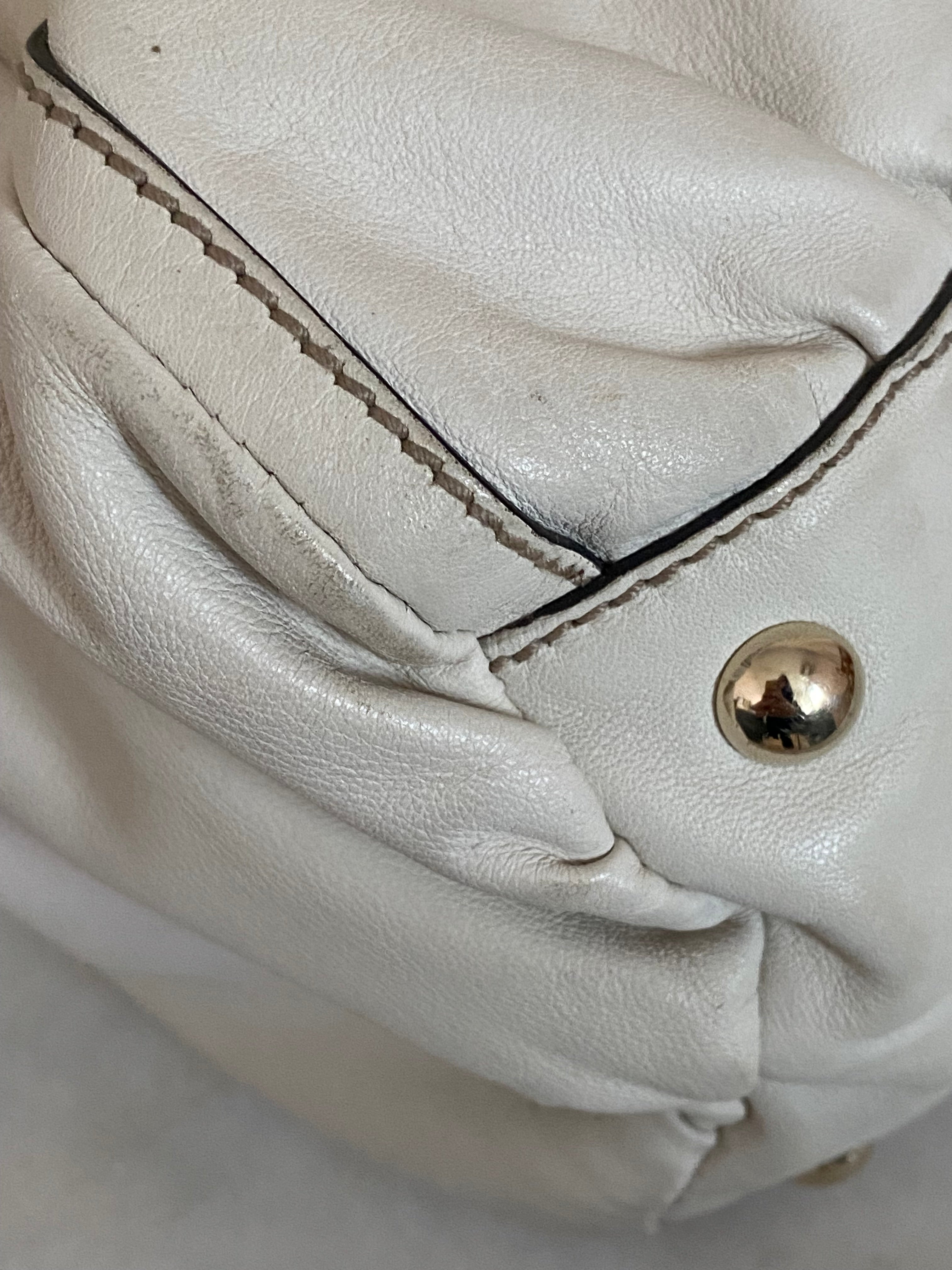 Gucci Off White D Ring Shoulder Bag-handbag-Gucci-The Closet Egypt