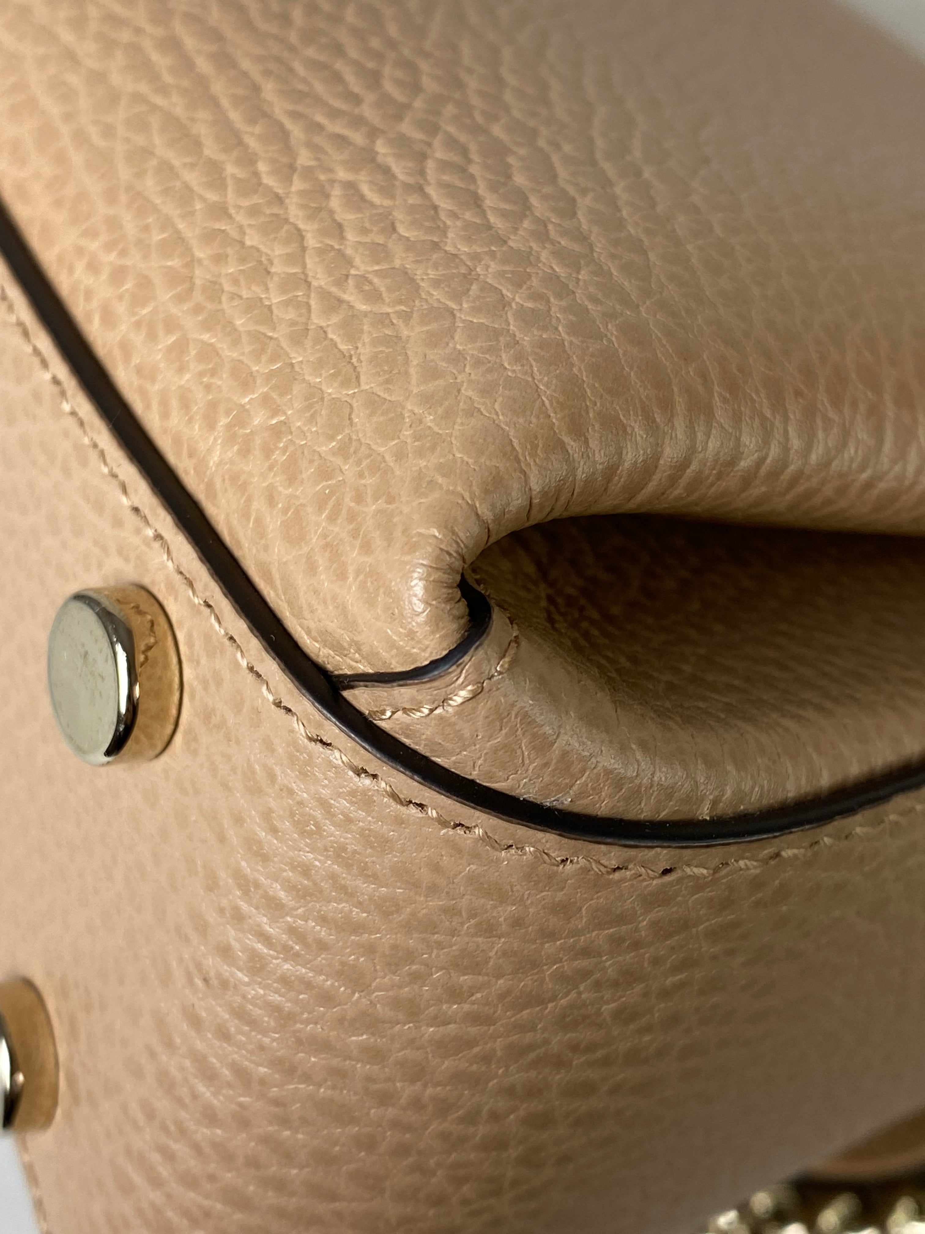 Gucci Nude Interlocking Shoulder Bag