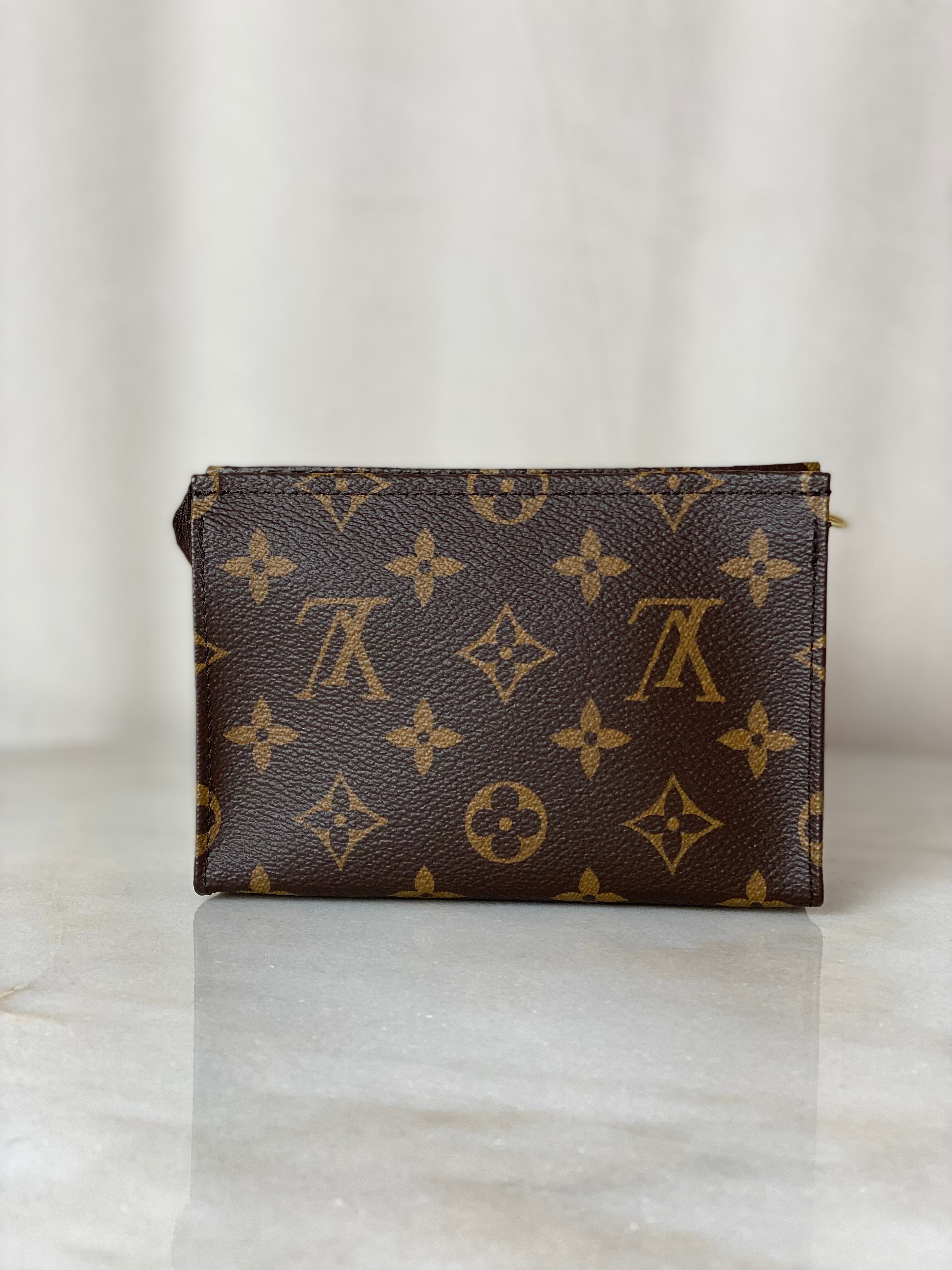 Louis Vuitton Monogram Zip Pouch 15-Pouch-Louis Vuitton-The Closet Egypt
