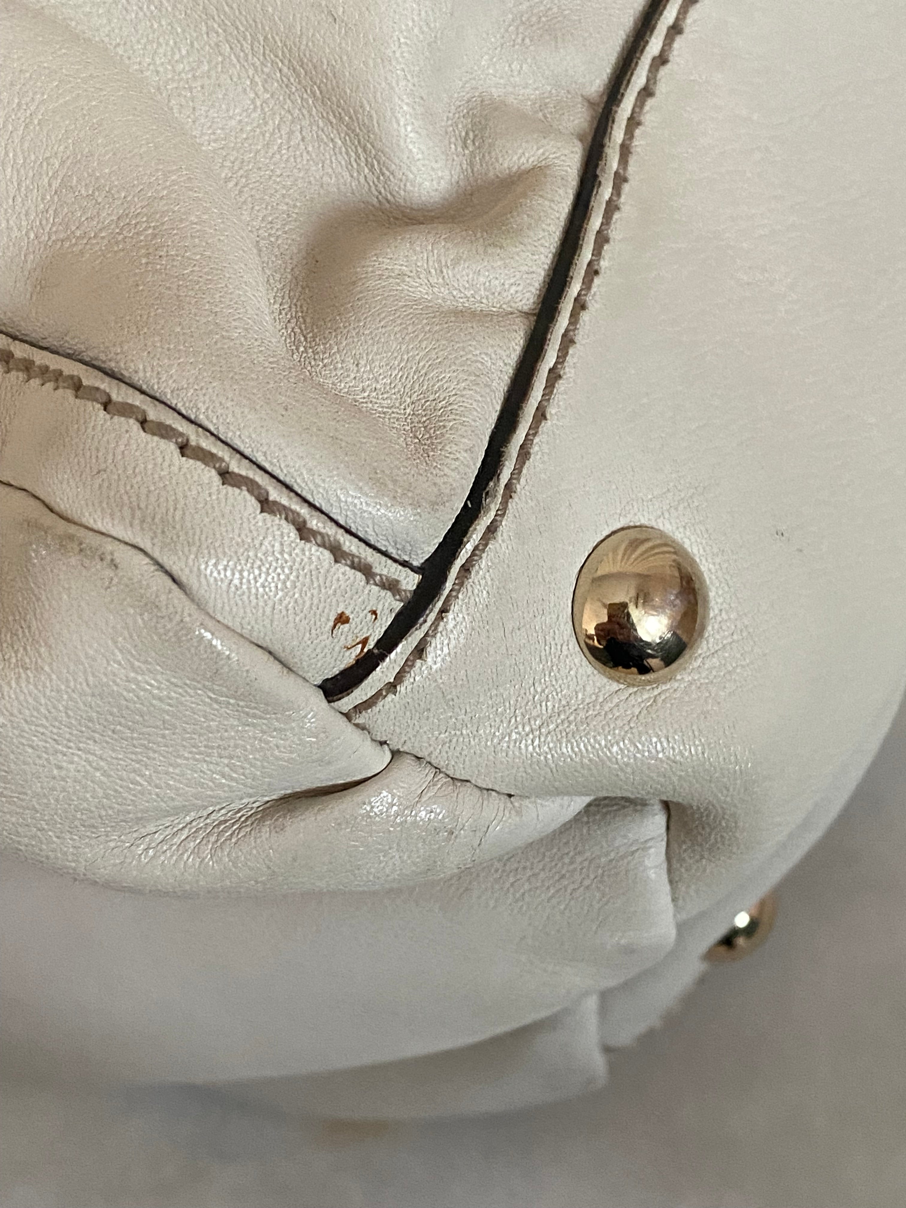 Gucci Off White D Ring Shoulder Bag-handbag-Gucci-The Closet Egypt