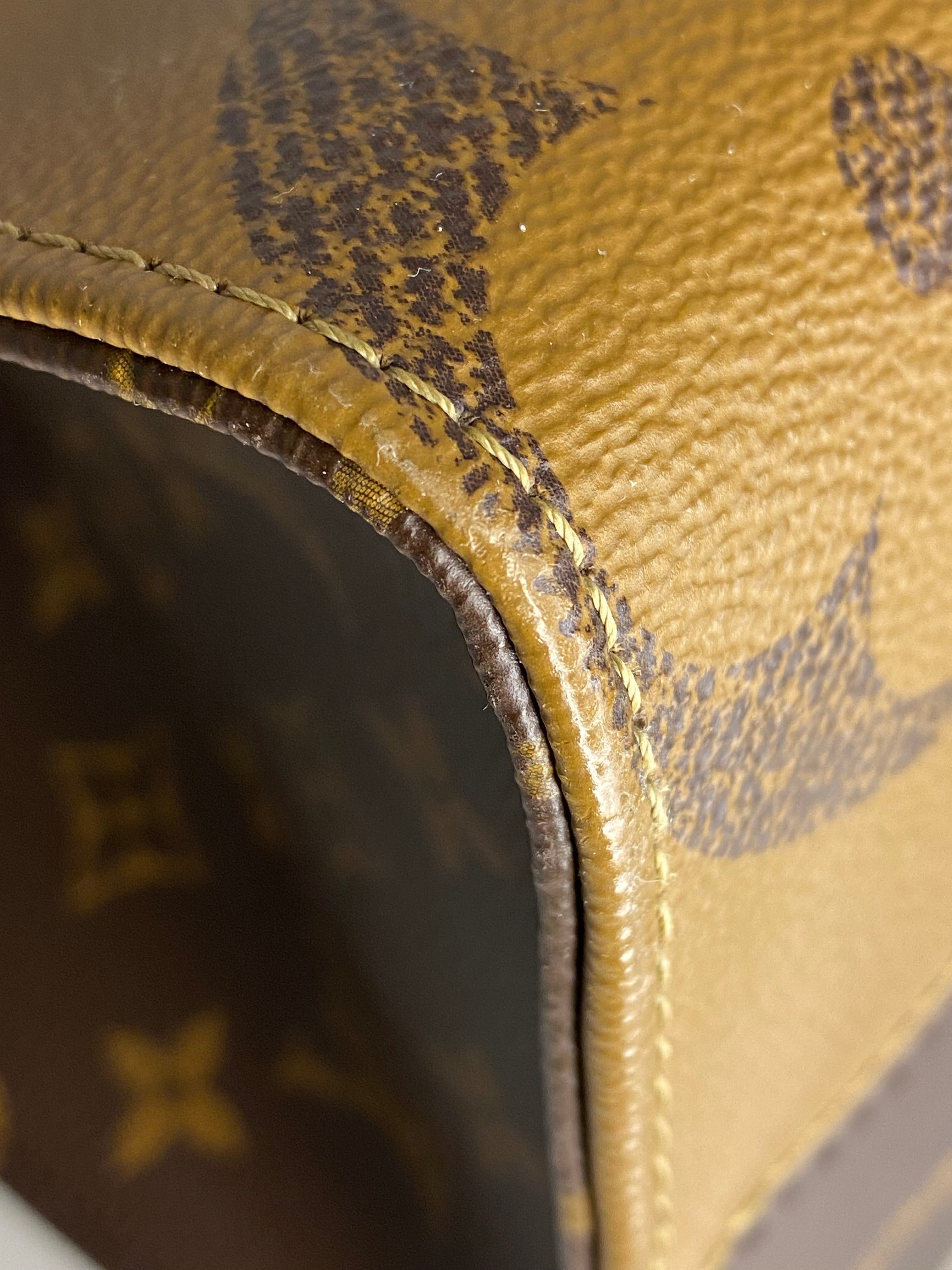 Louis Vuitton Monogram Onthego MM Bag-handbag-Louis Vuitton-The Closet Egypt