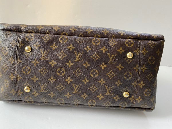Louis Vuitton Monogram Artsy MM Bag-handbag-Louis Vuitton-The Closet Egypt
