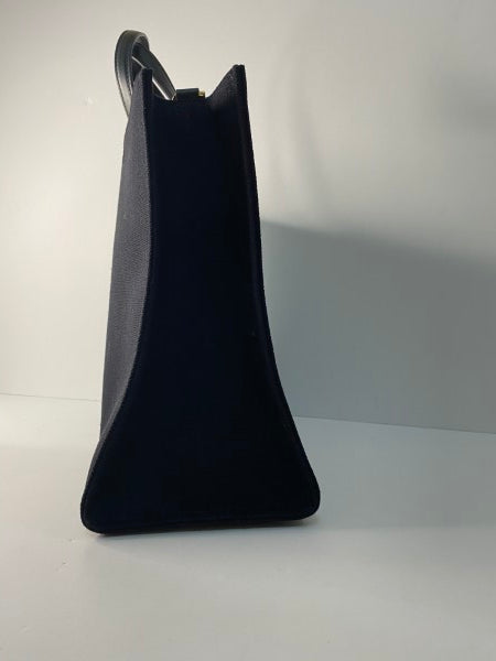 Givenchy Black Tote Medium Bag-handbag-Givenchy-The Closet Egypt