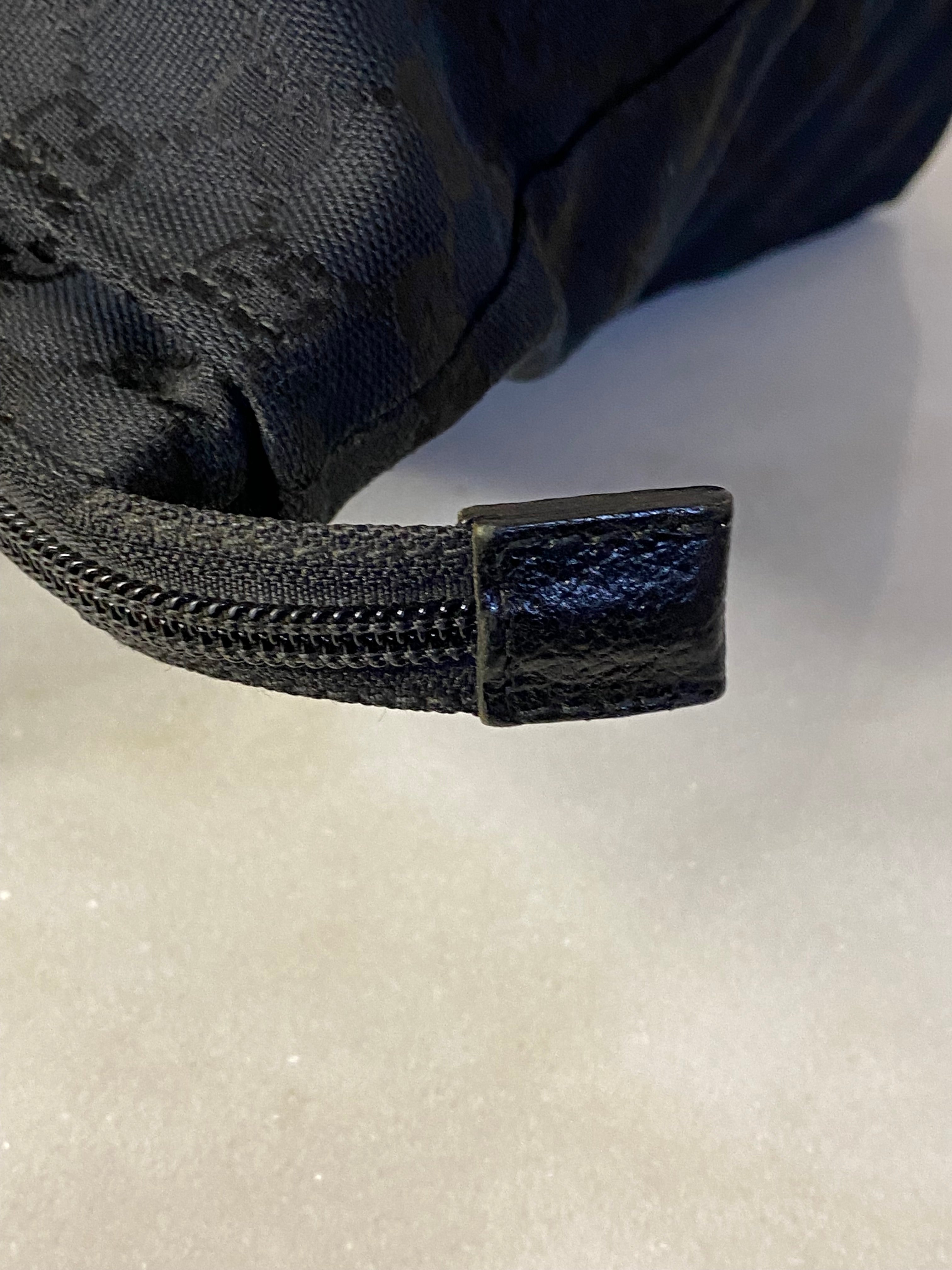 Gucci Black GG Vintage Web Strap Shoulder Bag-handbag-Gucci-The Closet Egypt