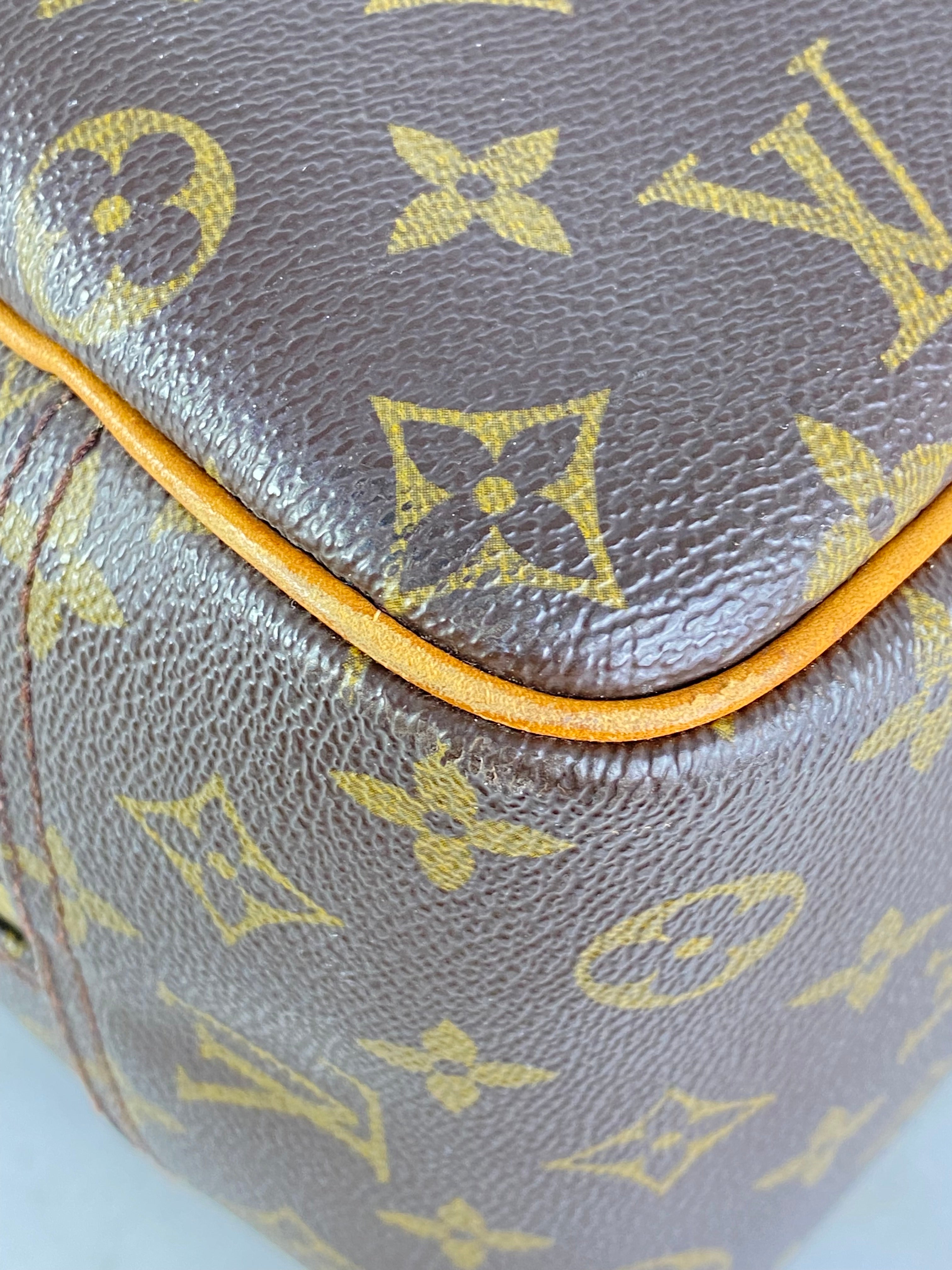 Louis Vuitton Monogram Deauville Top Handle Bag
