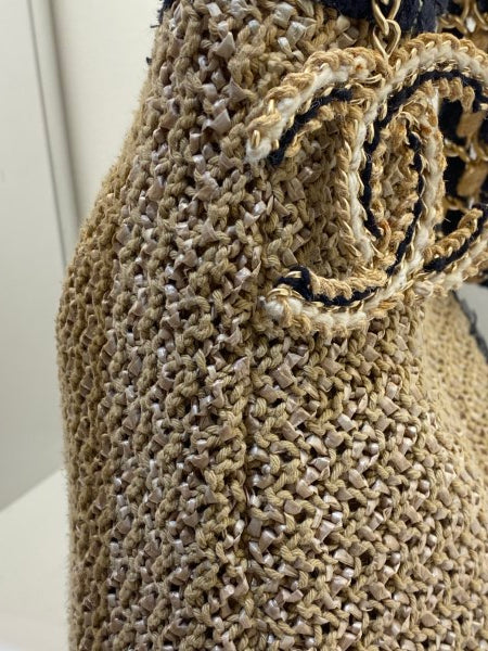 Chanel Bicolor Coco Country Seagrass Camellia Large Bag-handbag-Chanel-The Closet Egypt