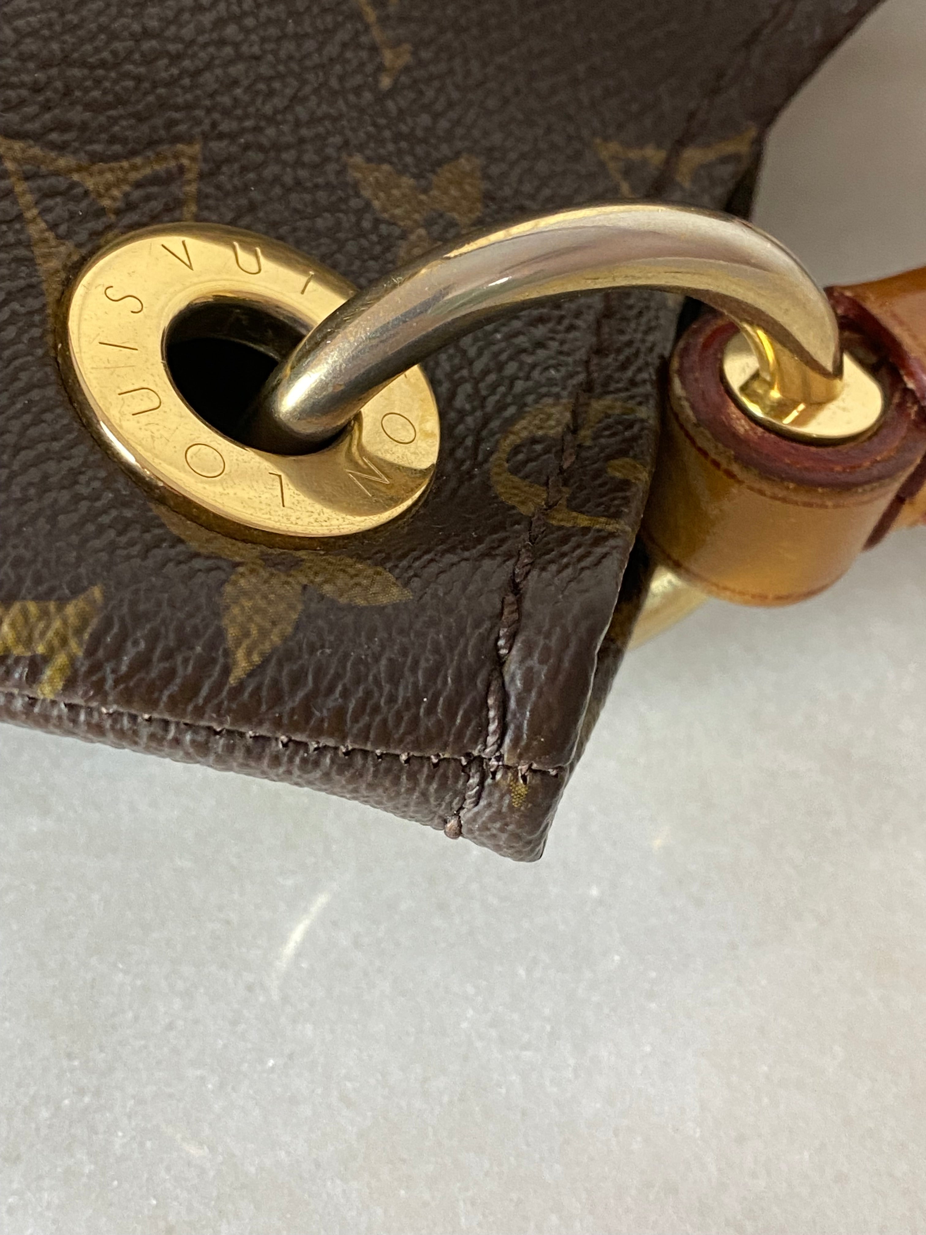 Louis Vuitton Monogram Artsy GM Bag-handbag-Louis Vuitton-The Closet Egypt
